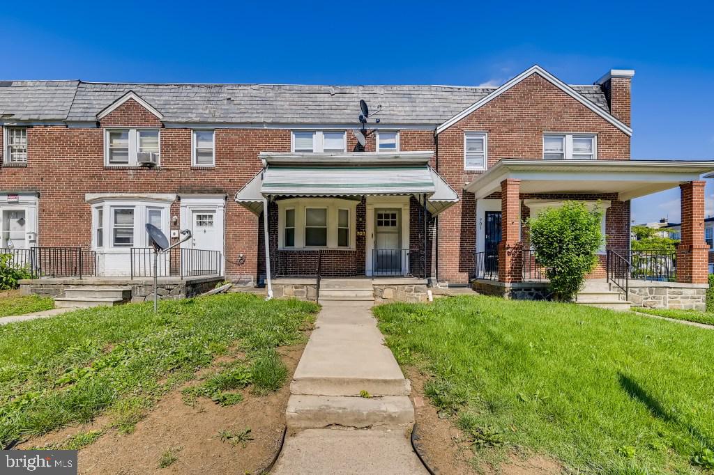 EDMONDSON VIILLAGE - Residential Lease