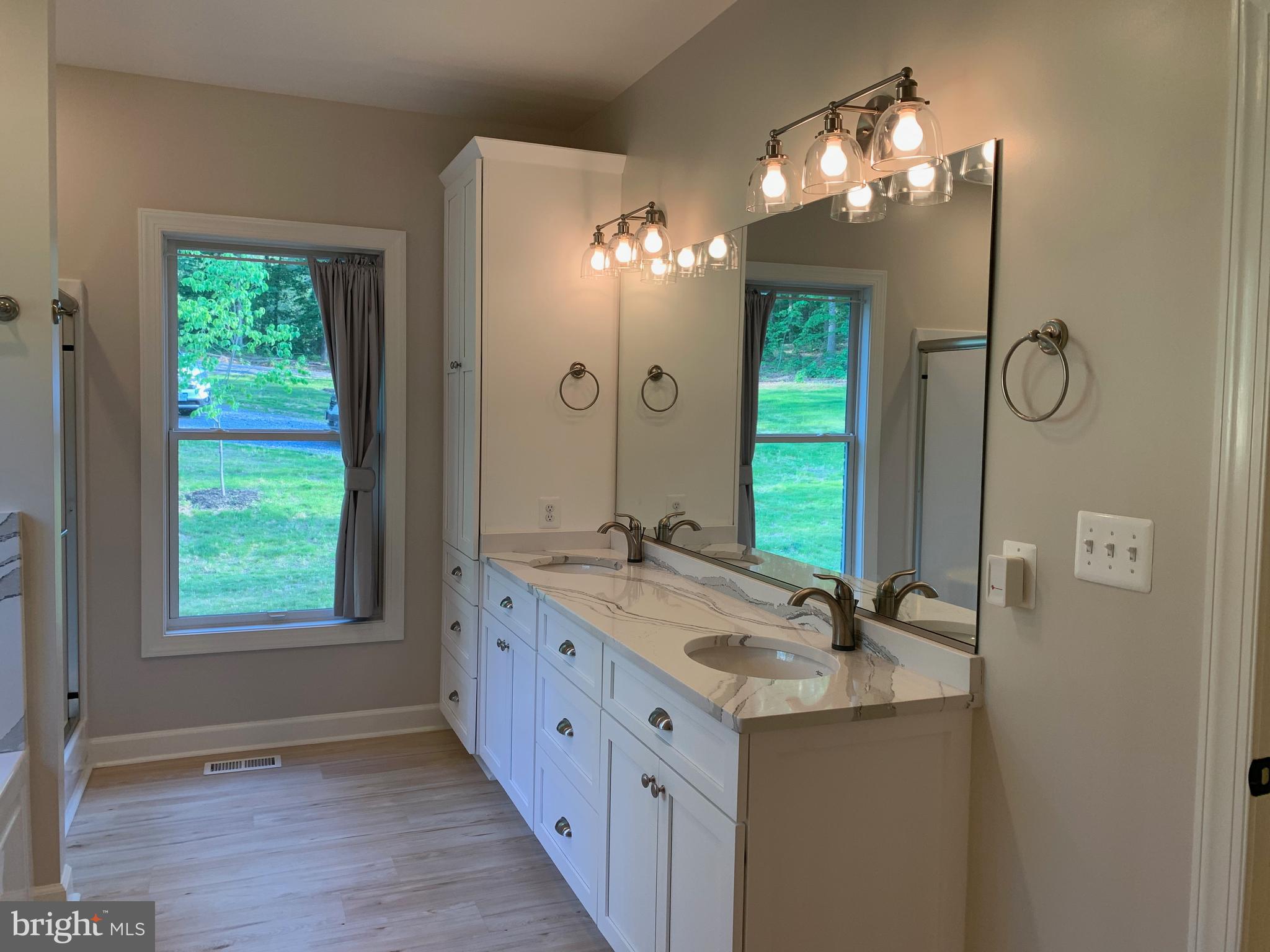 HARPER VALLEY - Residential