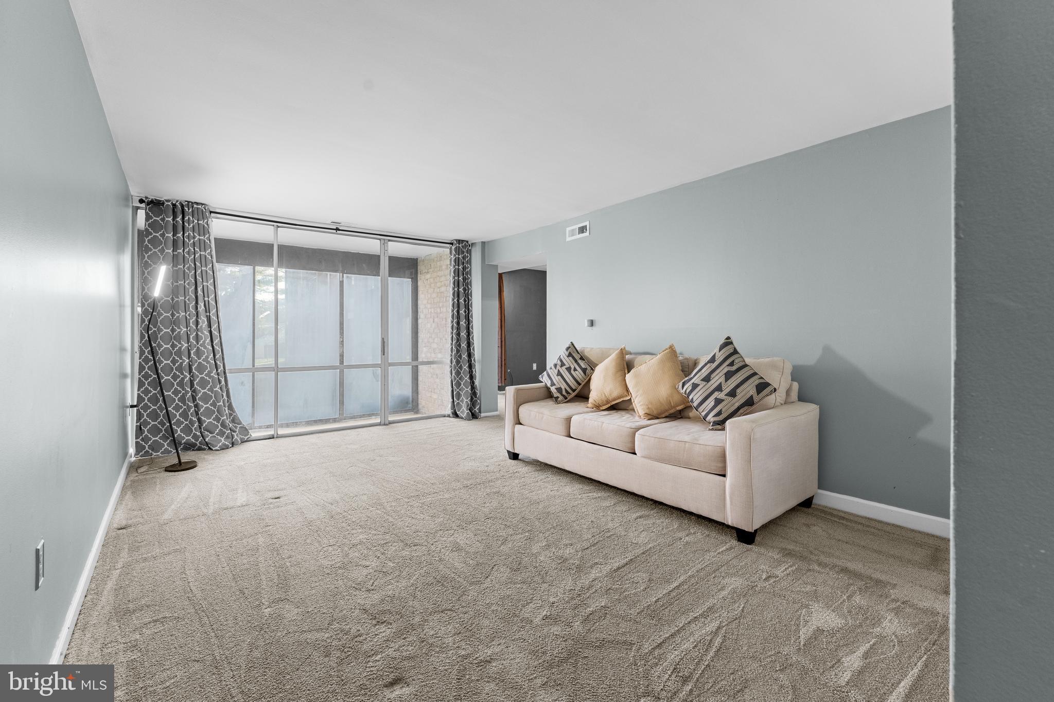 CHELSEA WOODS-PHASE 3> - Residential