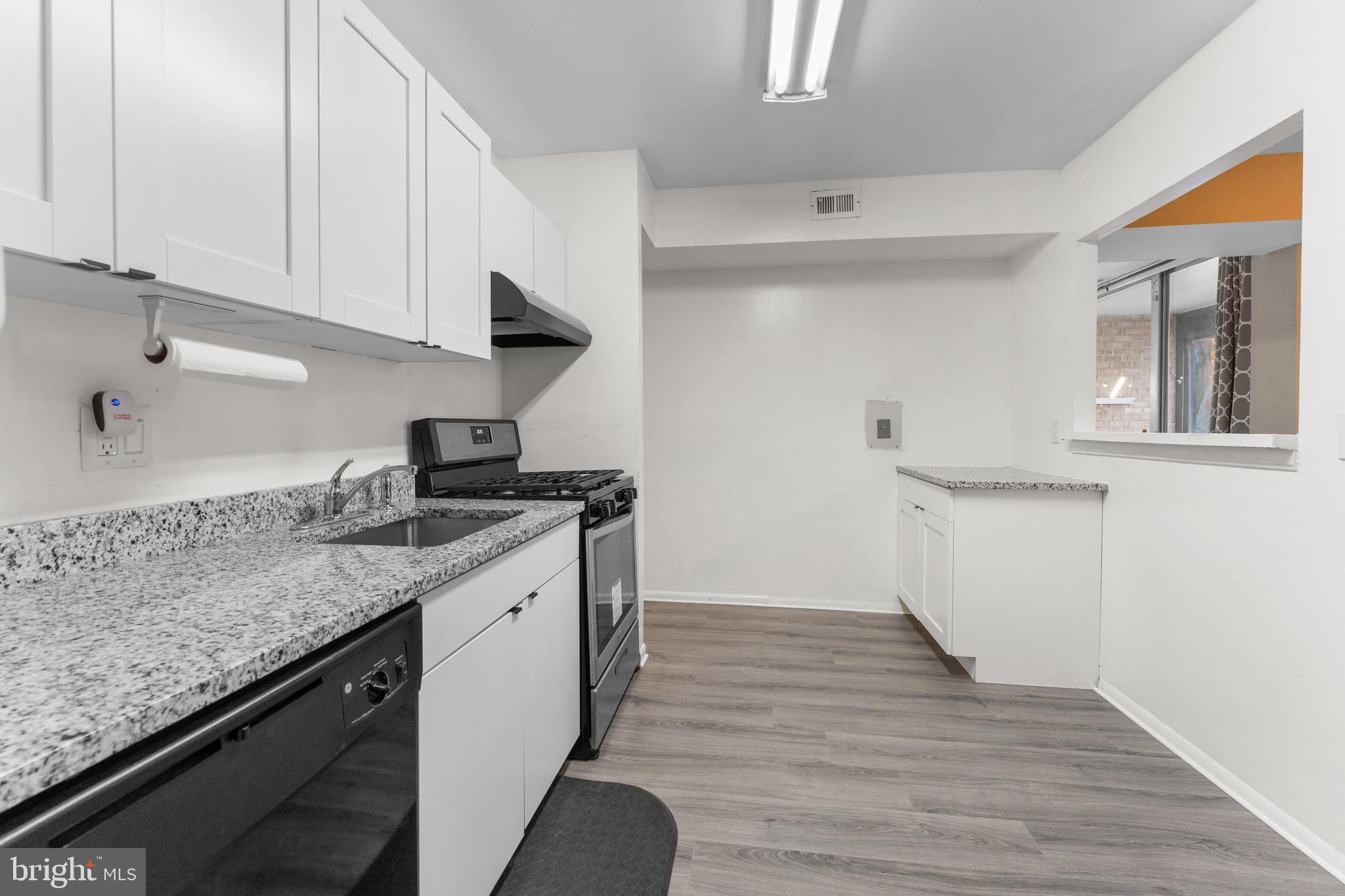 CHELSEA WOODS-PHASE 3> - Residential