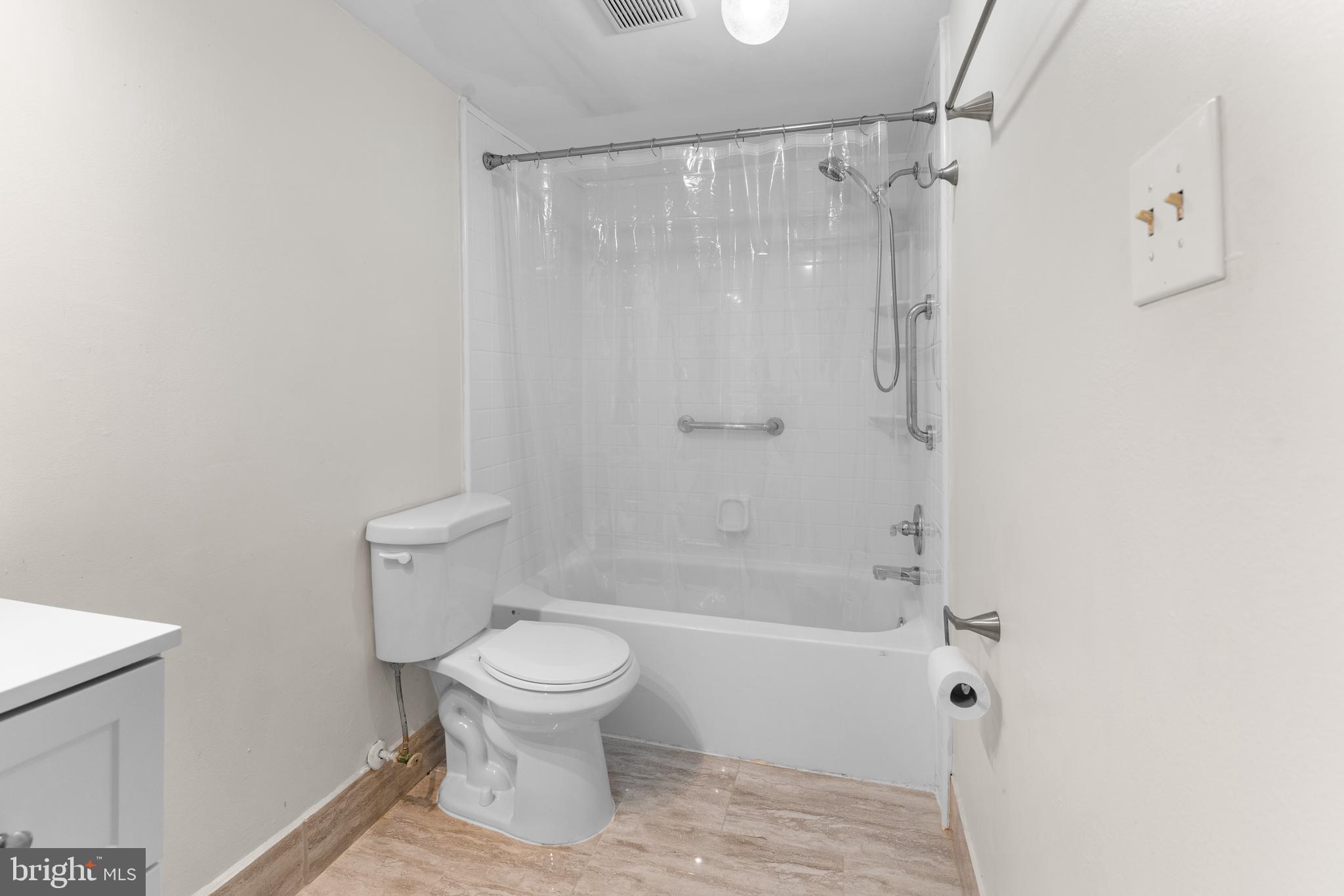 CHELSEA WOODS-PHASE 3> - Residential