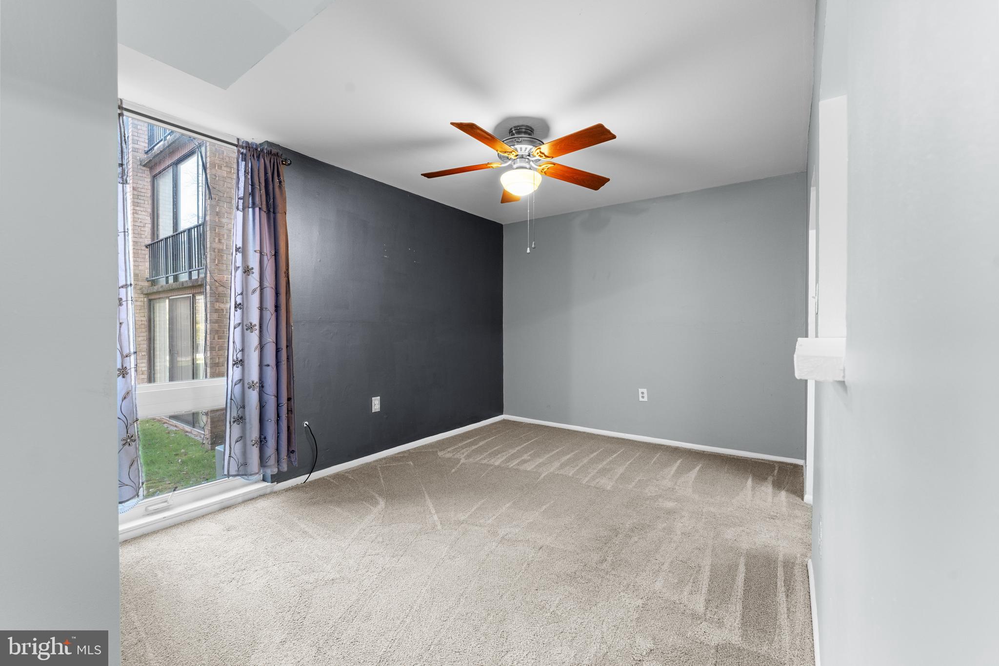 CHELSEA WOODS-PHASE 3> - Residential