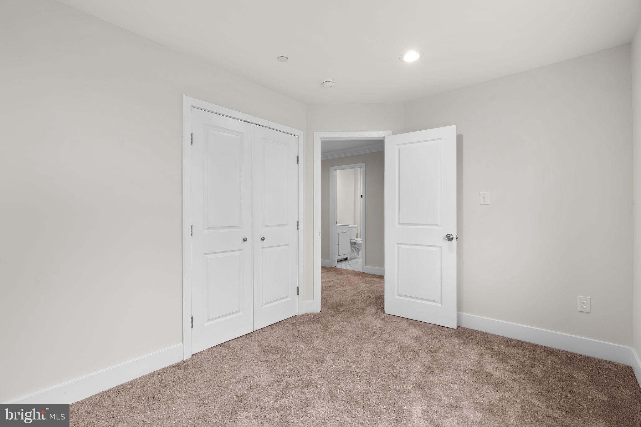 HALETHORPE - Residential