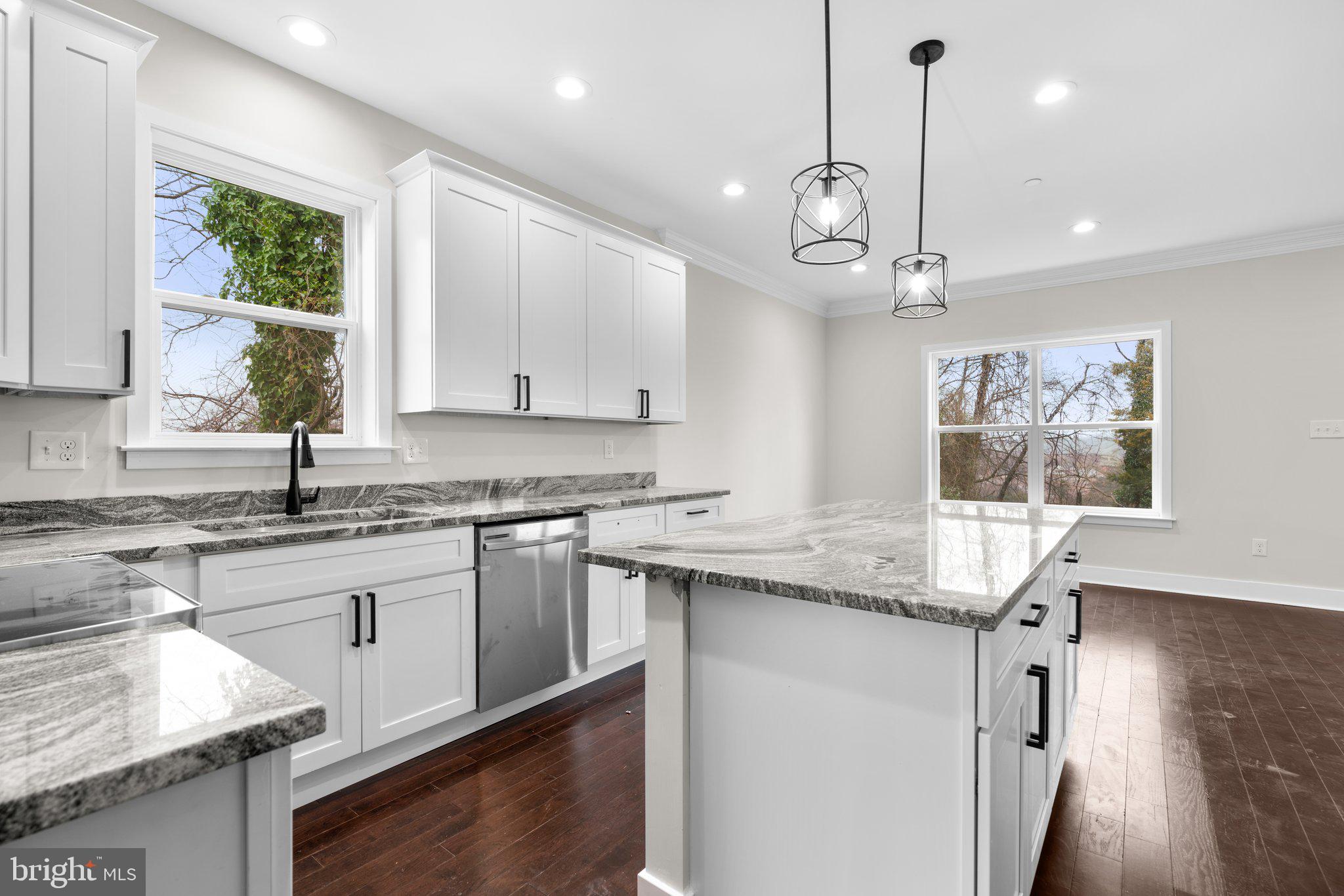 HALETHORPE - Residential