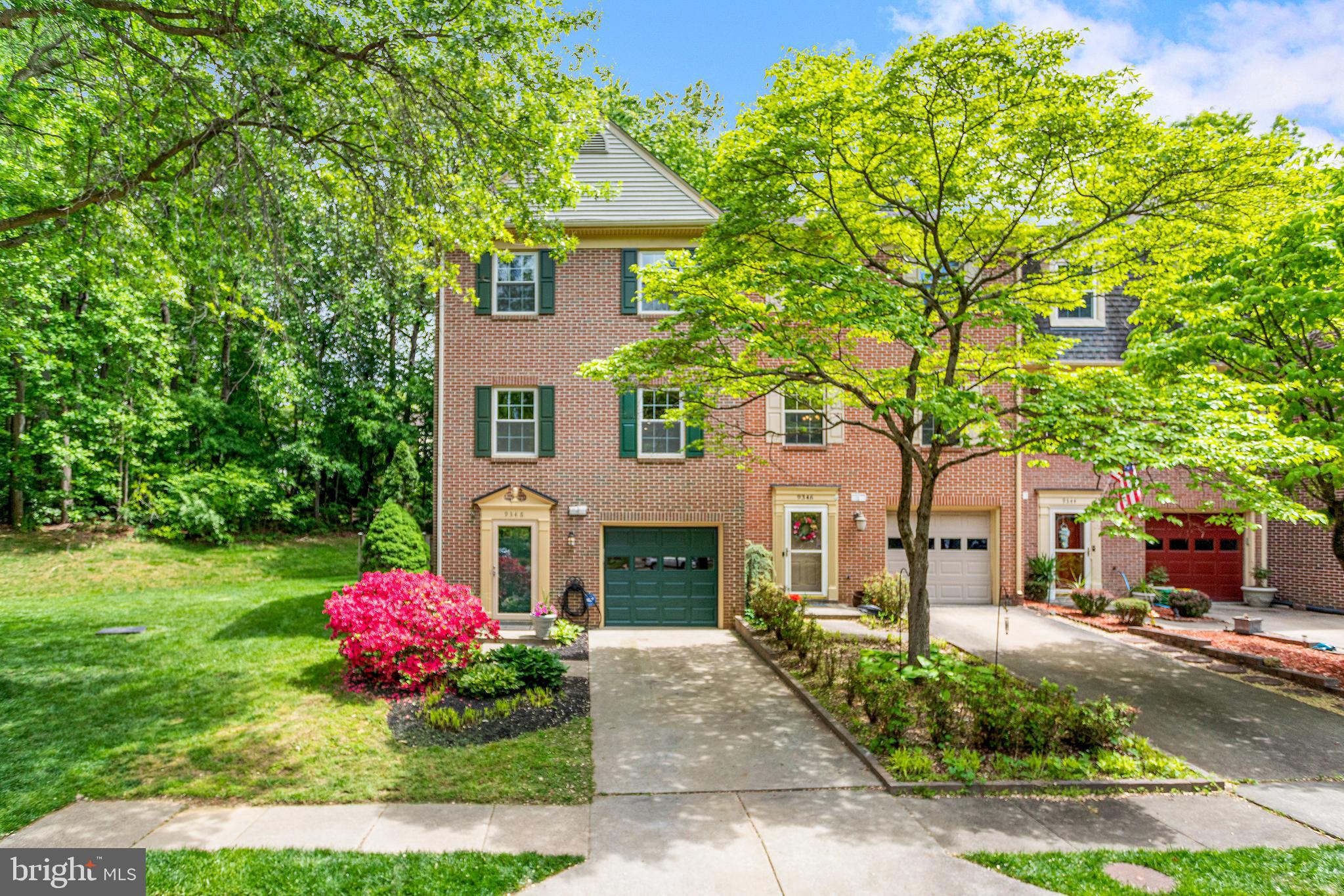 WOODED GLEN - Residential