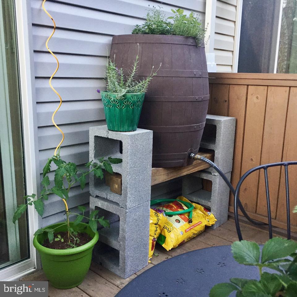 HAMPDEN HISTORIC DISTRICT - Residential