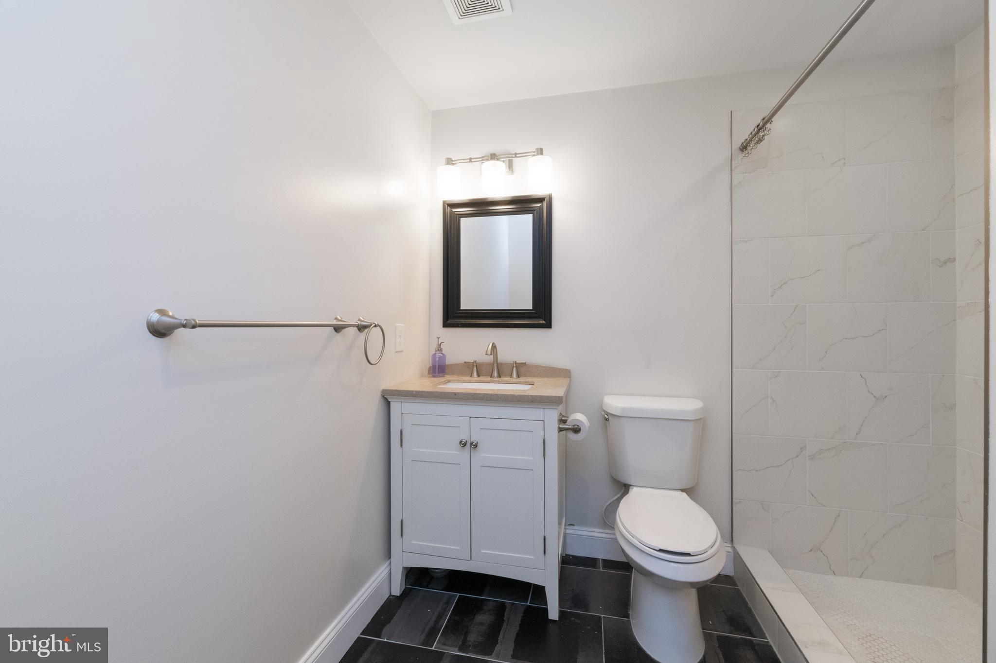 HAMPDEN HISTORIC DISTRICT - Residential