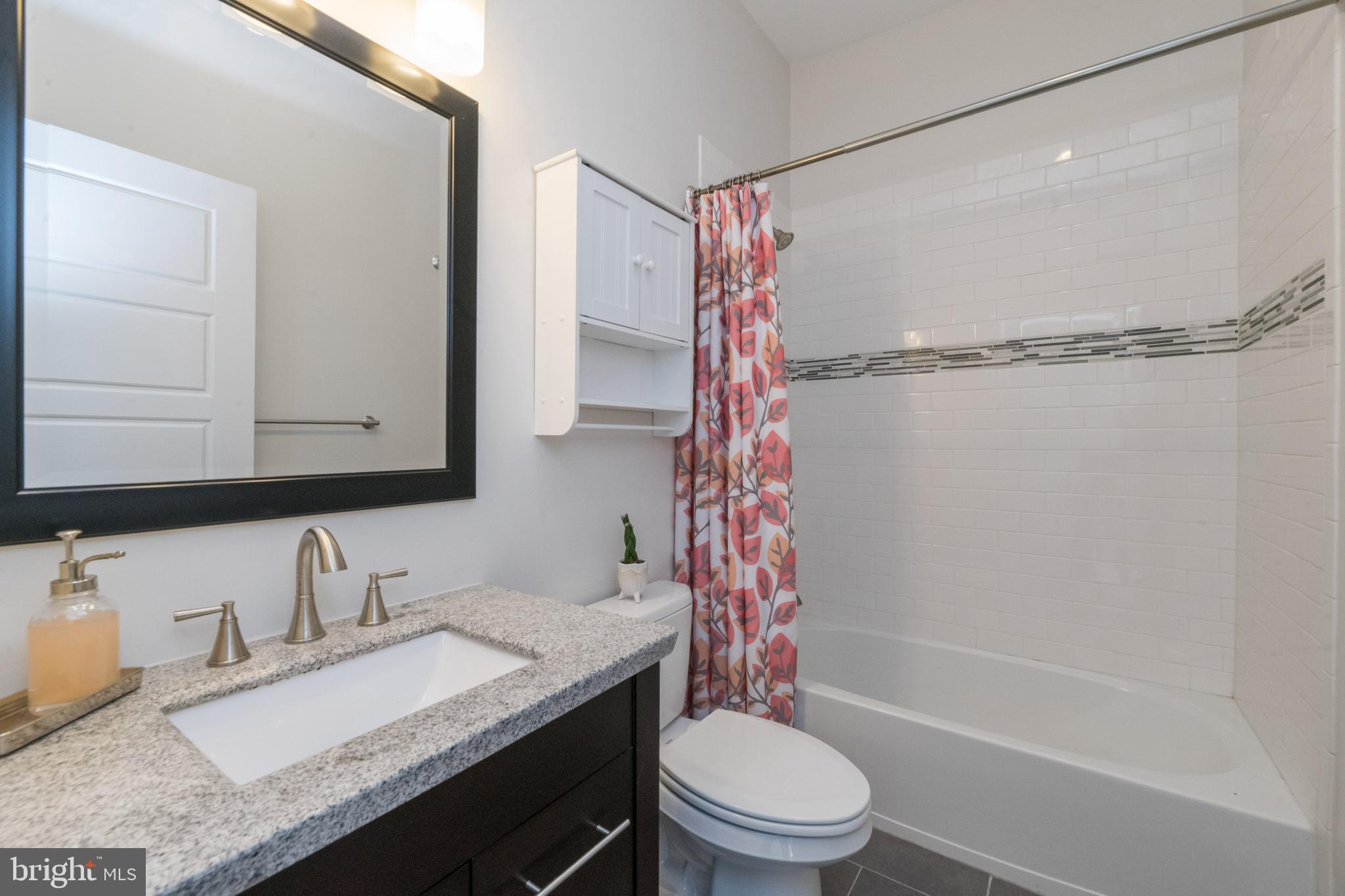 HAMPDEN HISTORIC DISTRICT - Residential