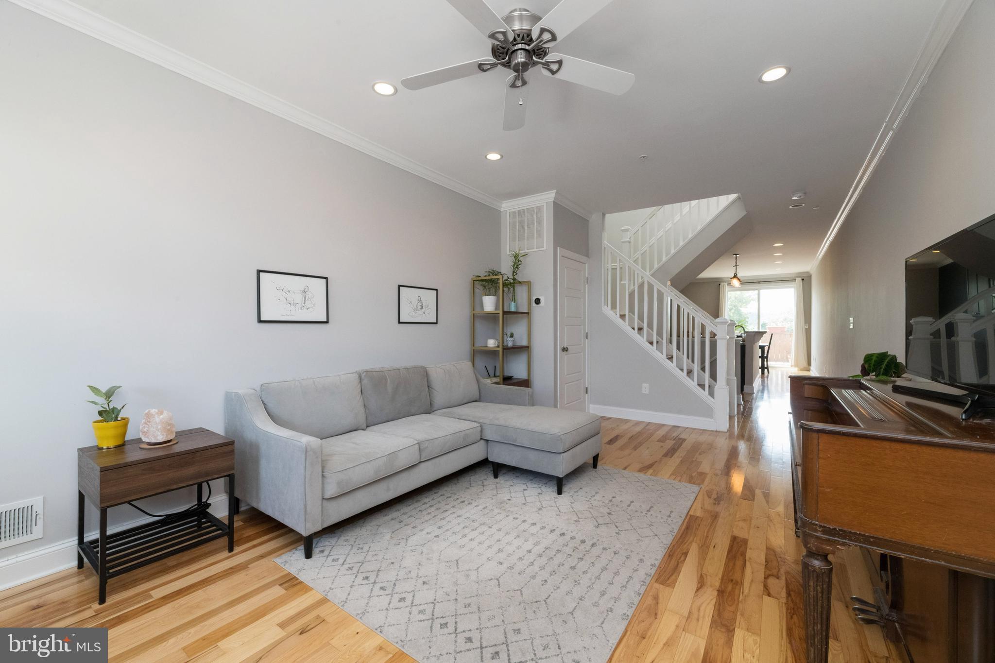 HAMPDEN HISTORIC DISTRICT - Residential