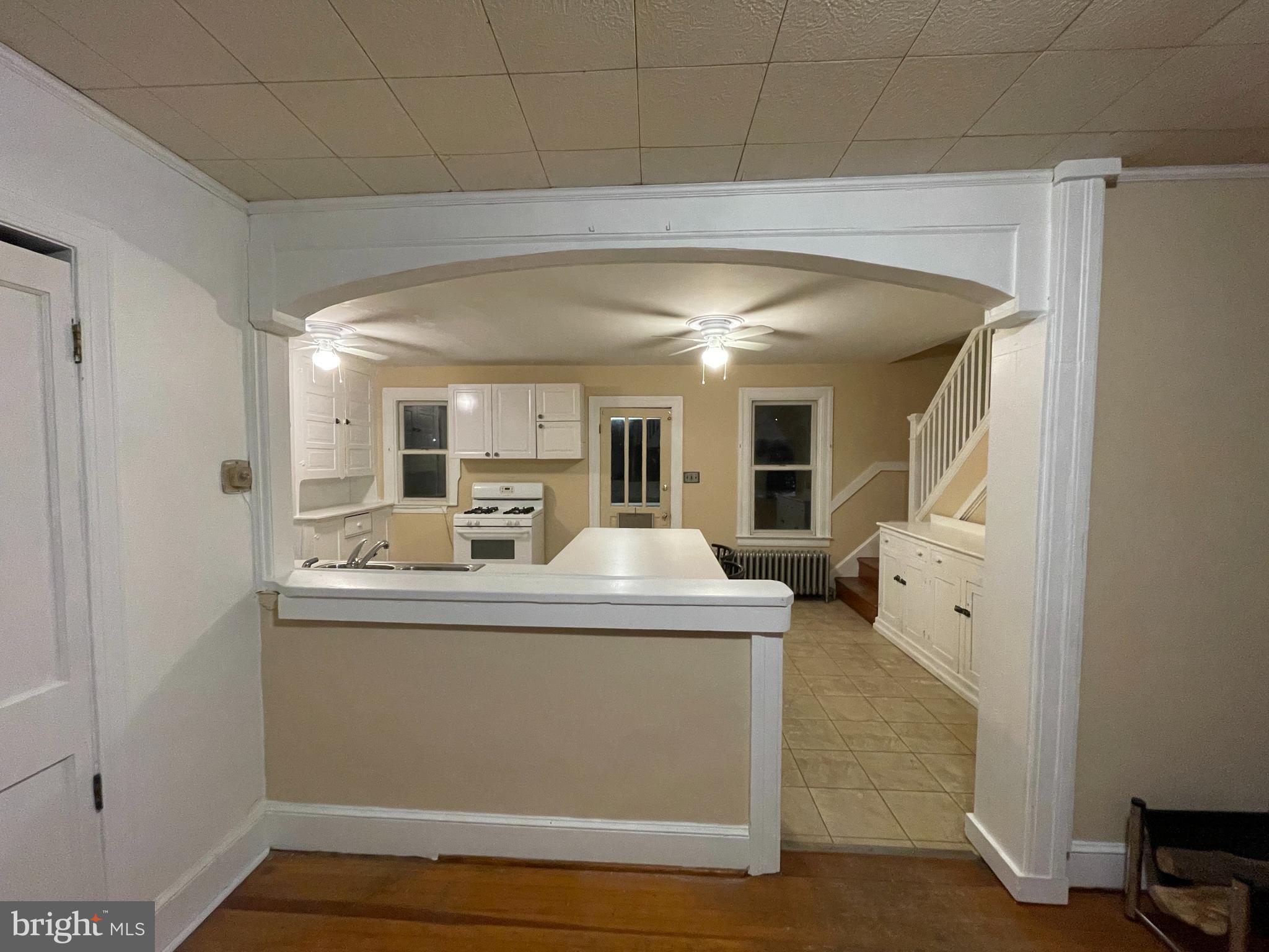 WEBSTERS CHOICE - Residential