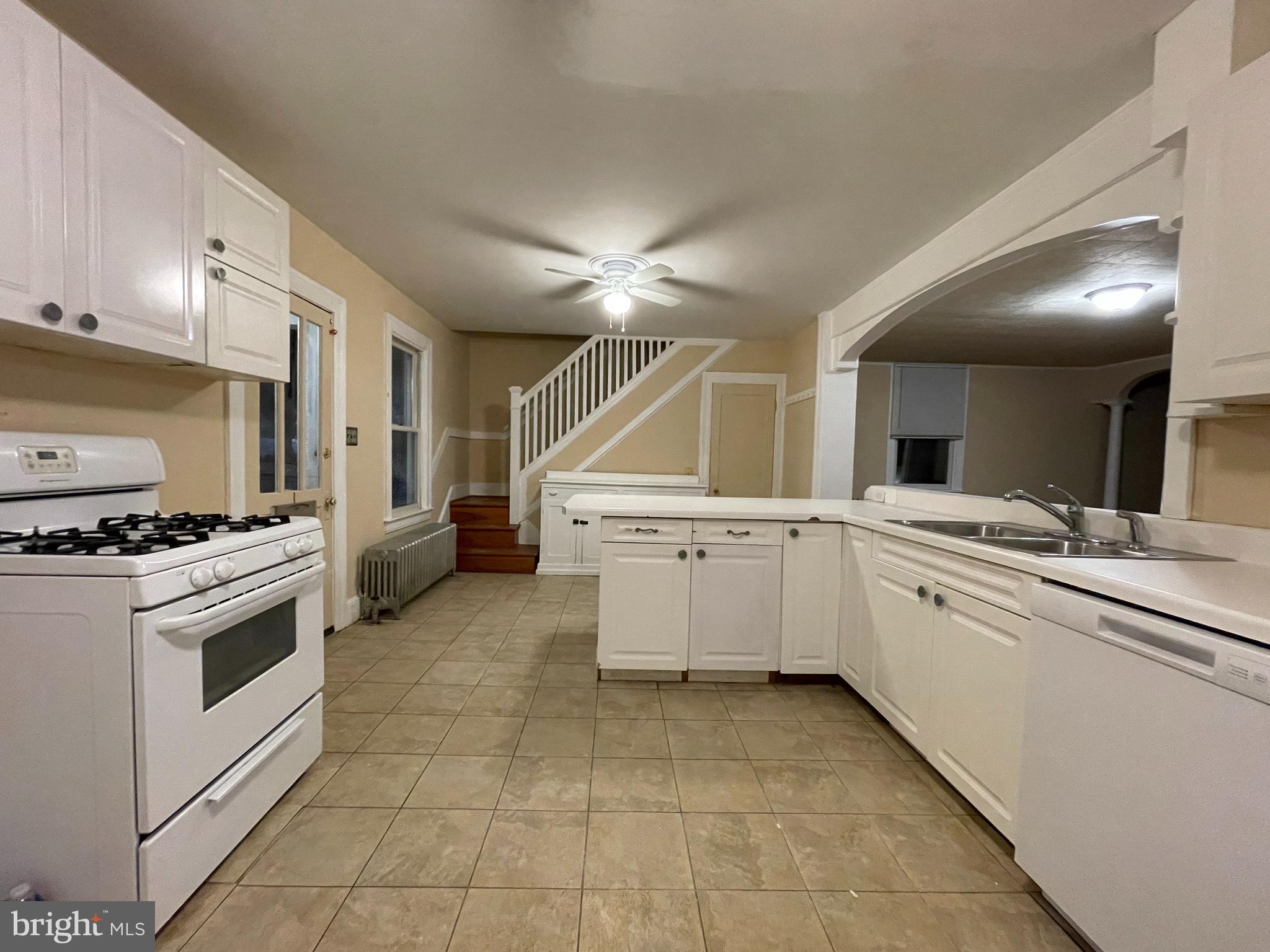 WEBSTERS CHOICE - Residential