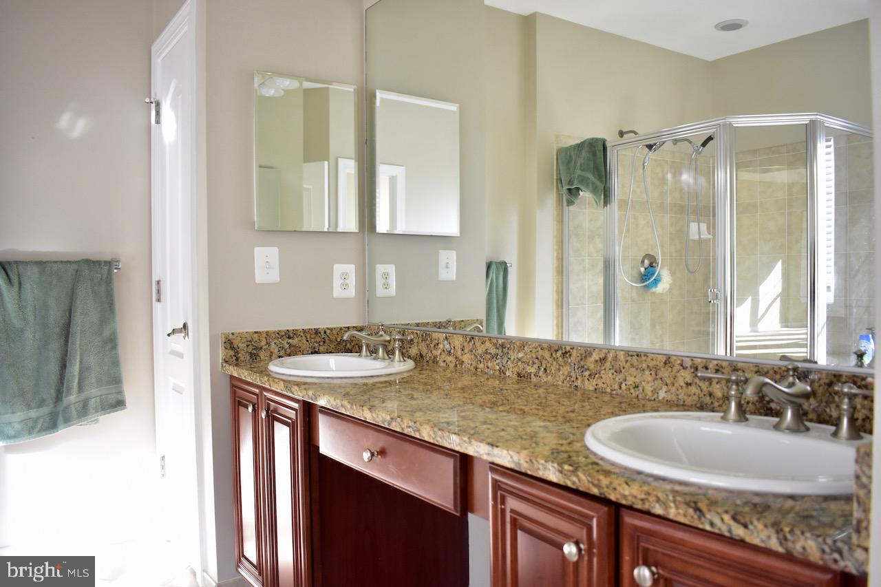 KINGSPORT - Residential Lease