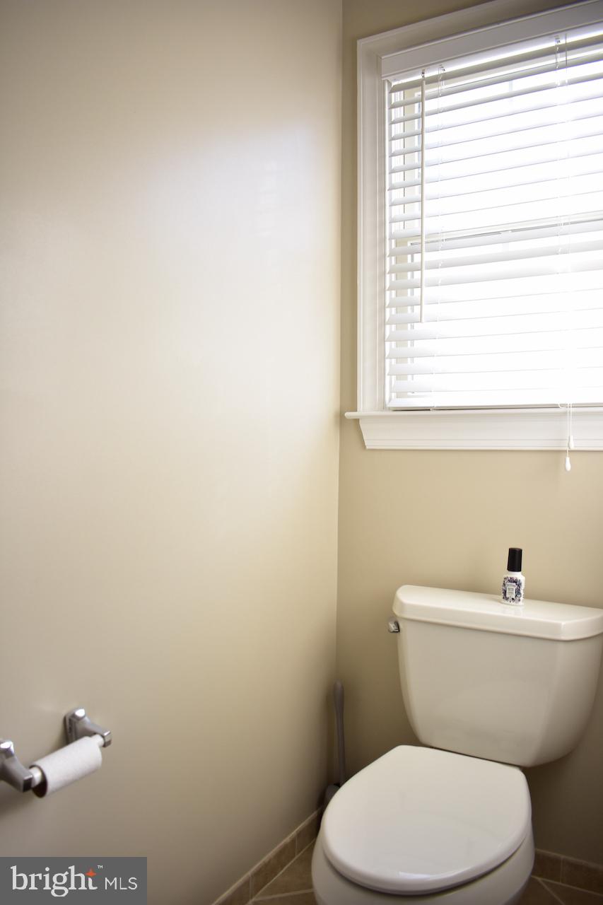 KINGSPORT - Residential Lease