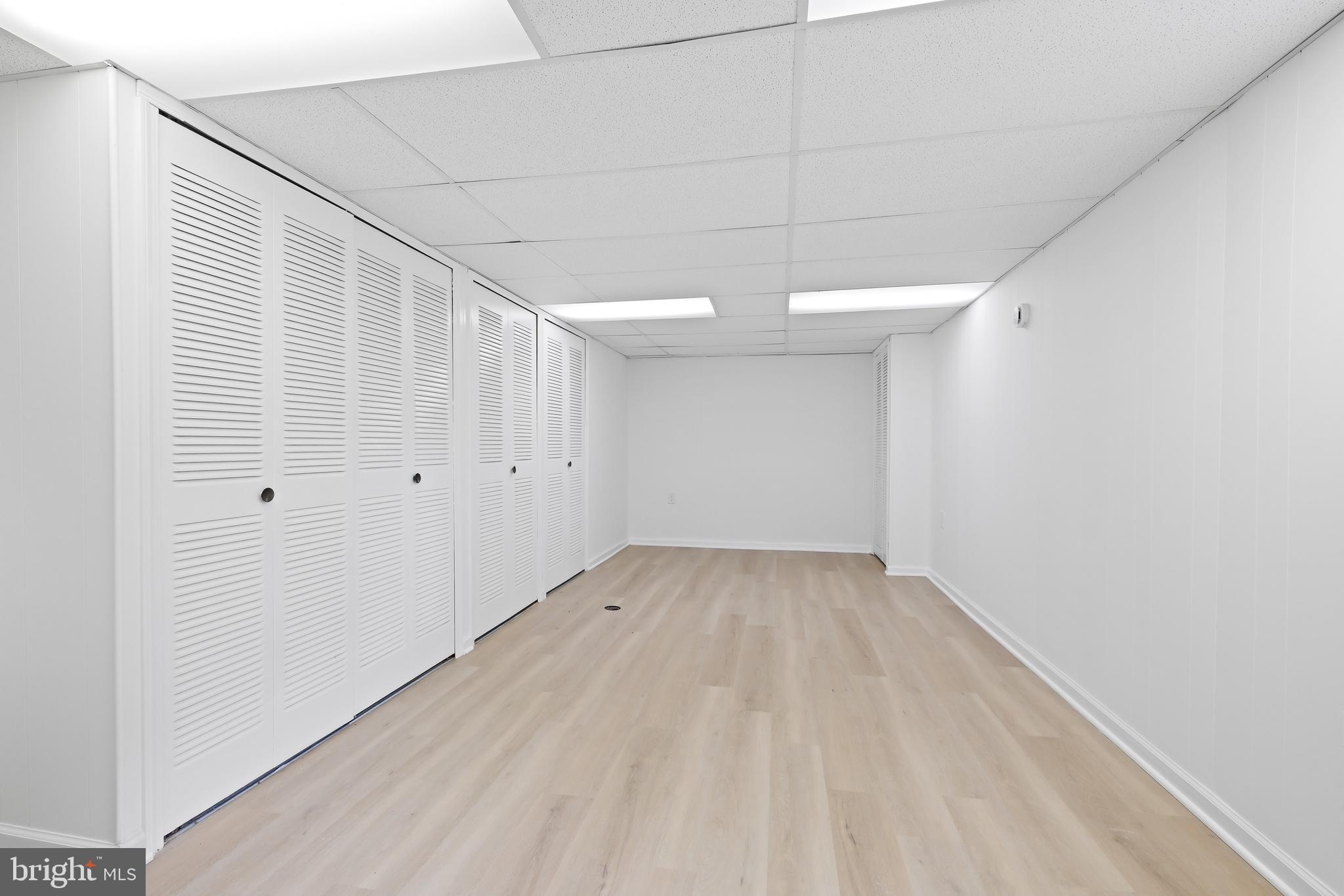 MONTROSE - Residential