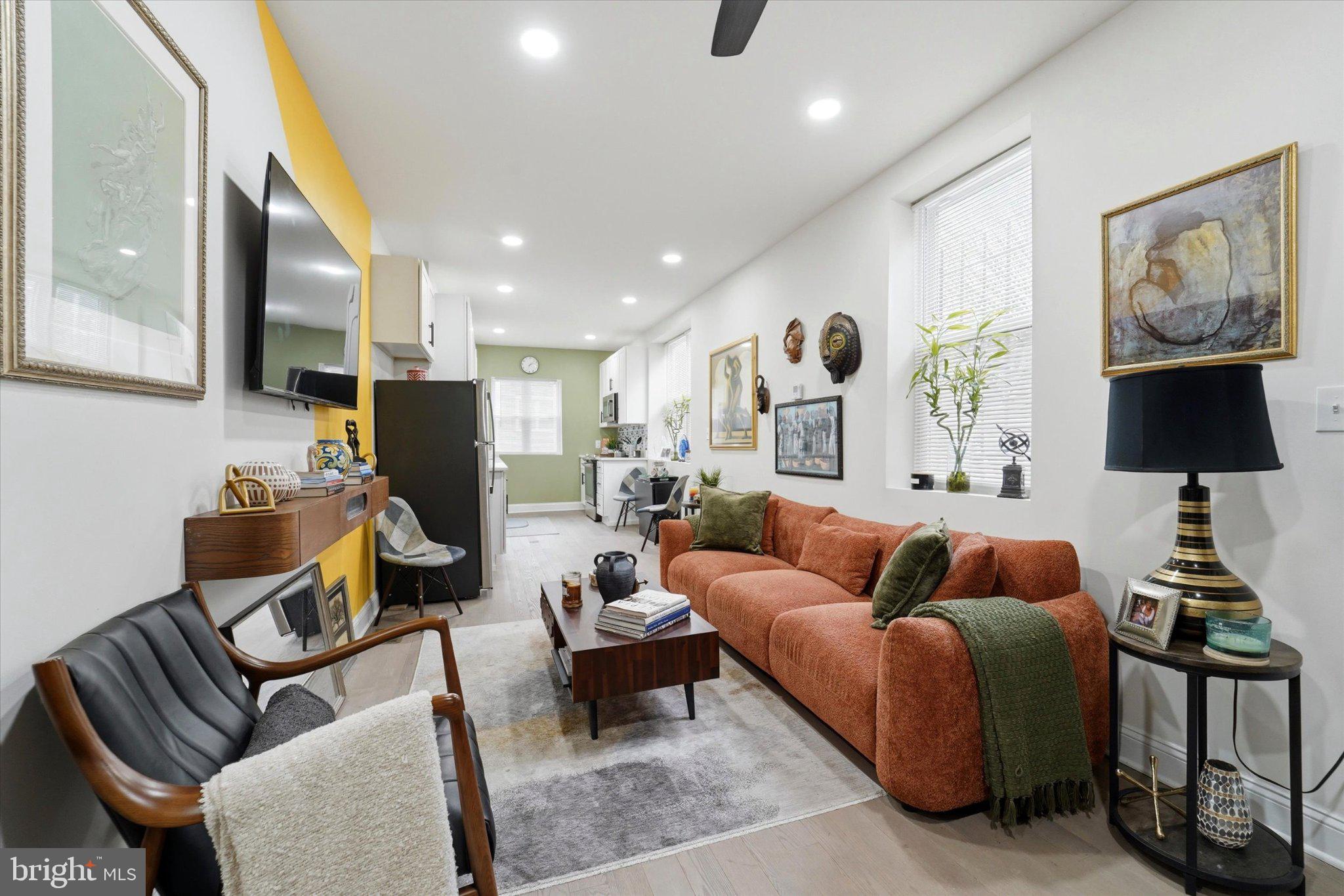 POINT BREEZE - Residential Income