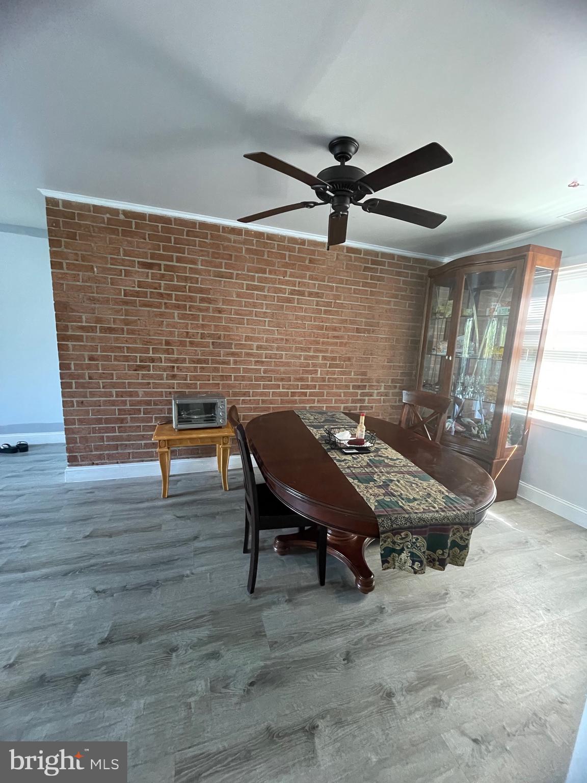 POTOMAC OAKS - Residential