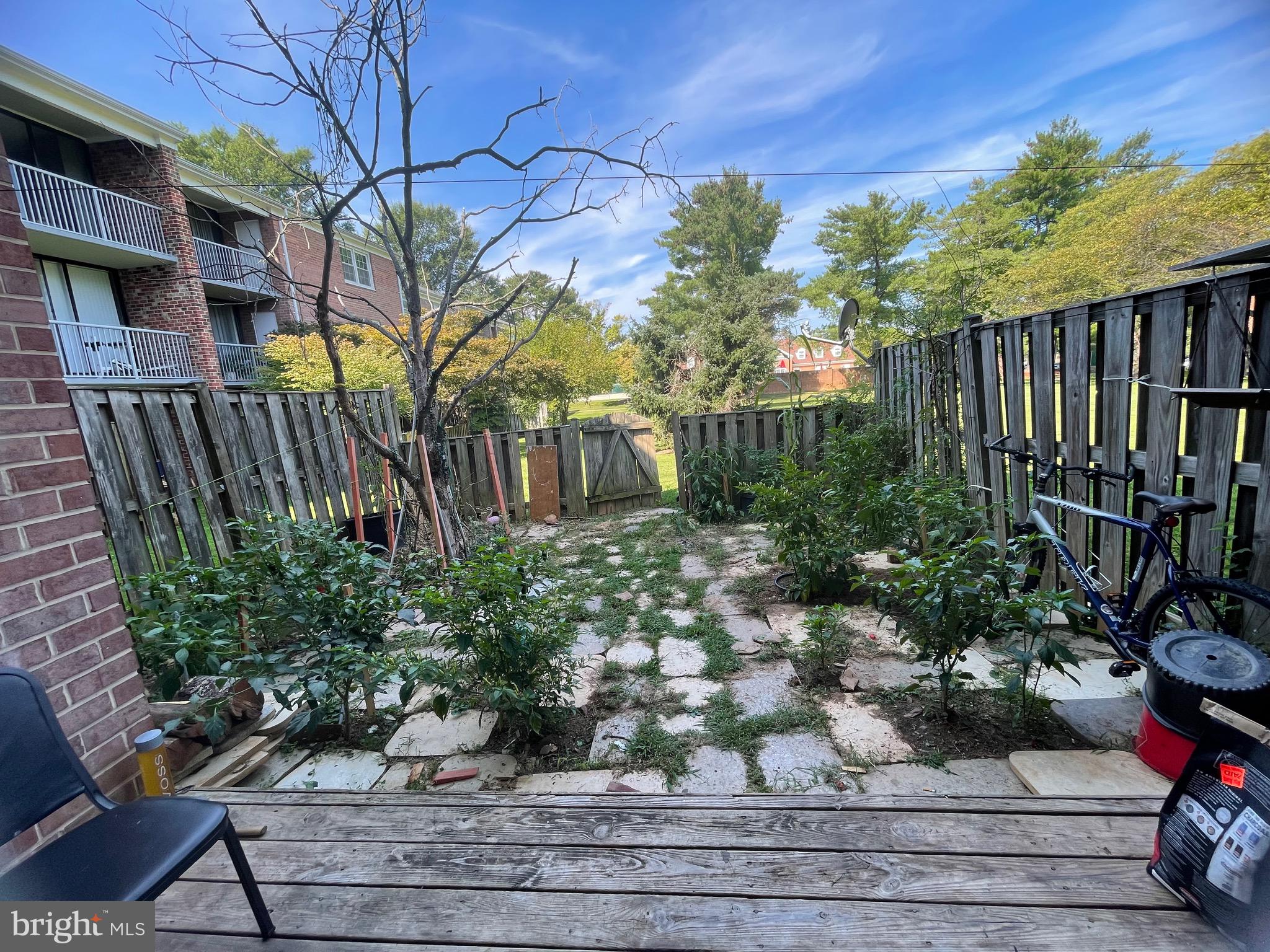 POTOMAC OAKS - Residential