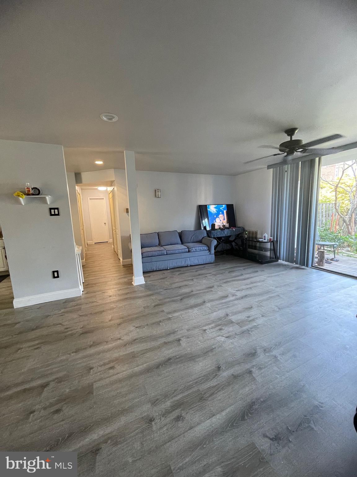 POTOMAC OAKS - Residential