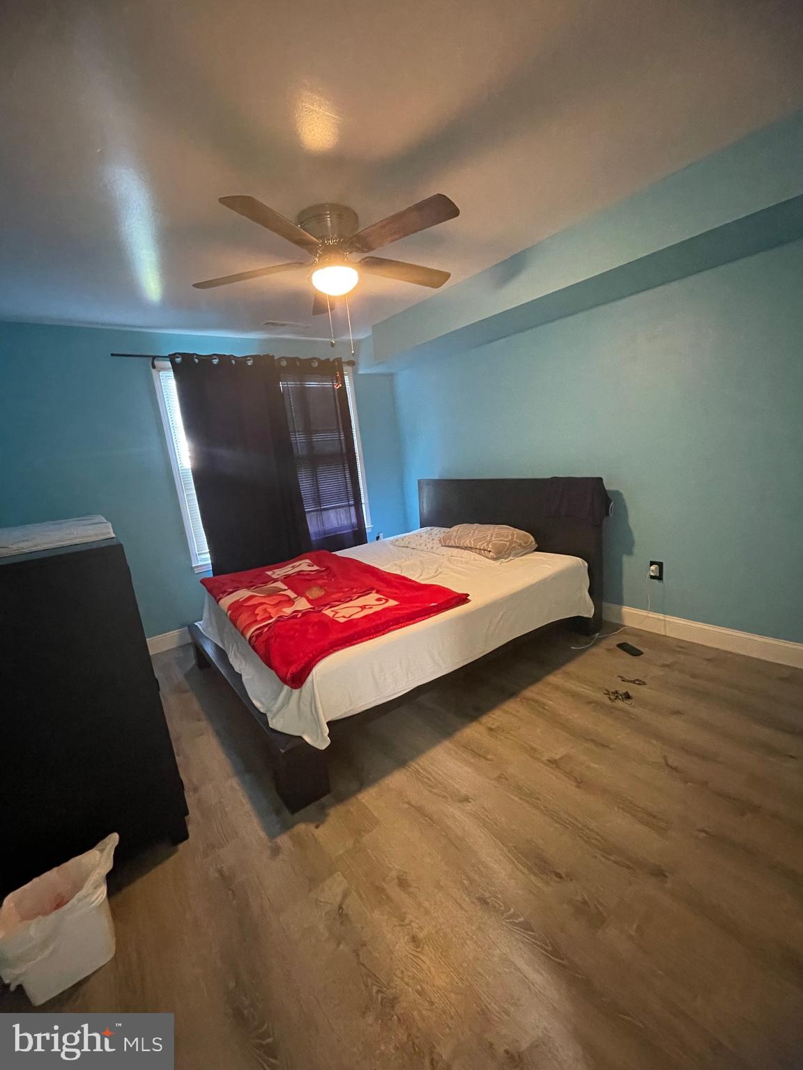 POTOMAC OAKS - Residential