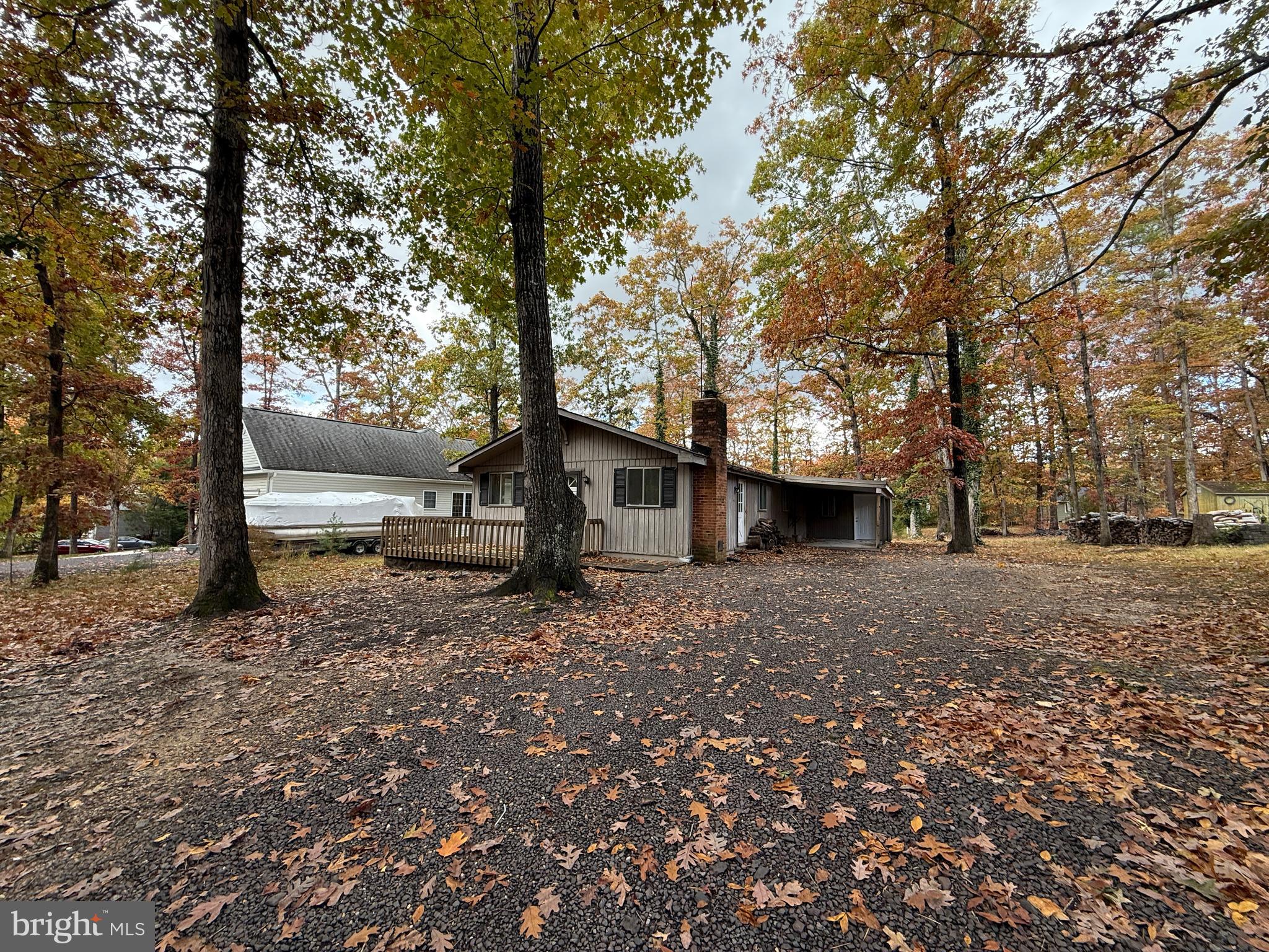 LAKE OF THE WOODS - Residential Lease