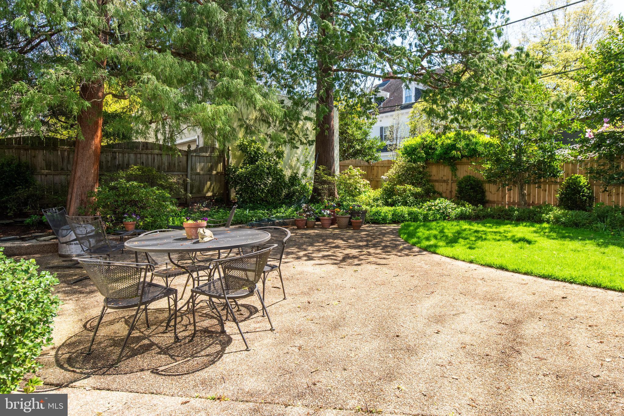 CHEVY CHASE VILLAGE - Residential