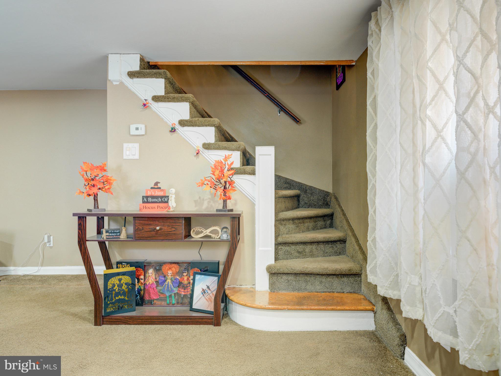 BRIDESBURG - Residential