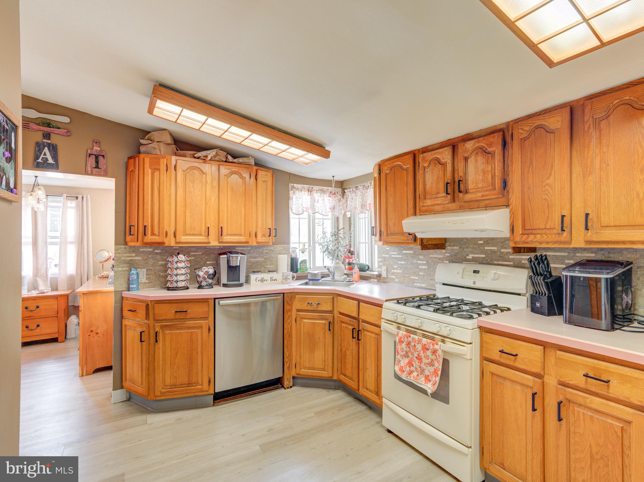 BRIDESBURG - Residential