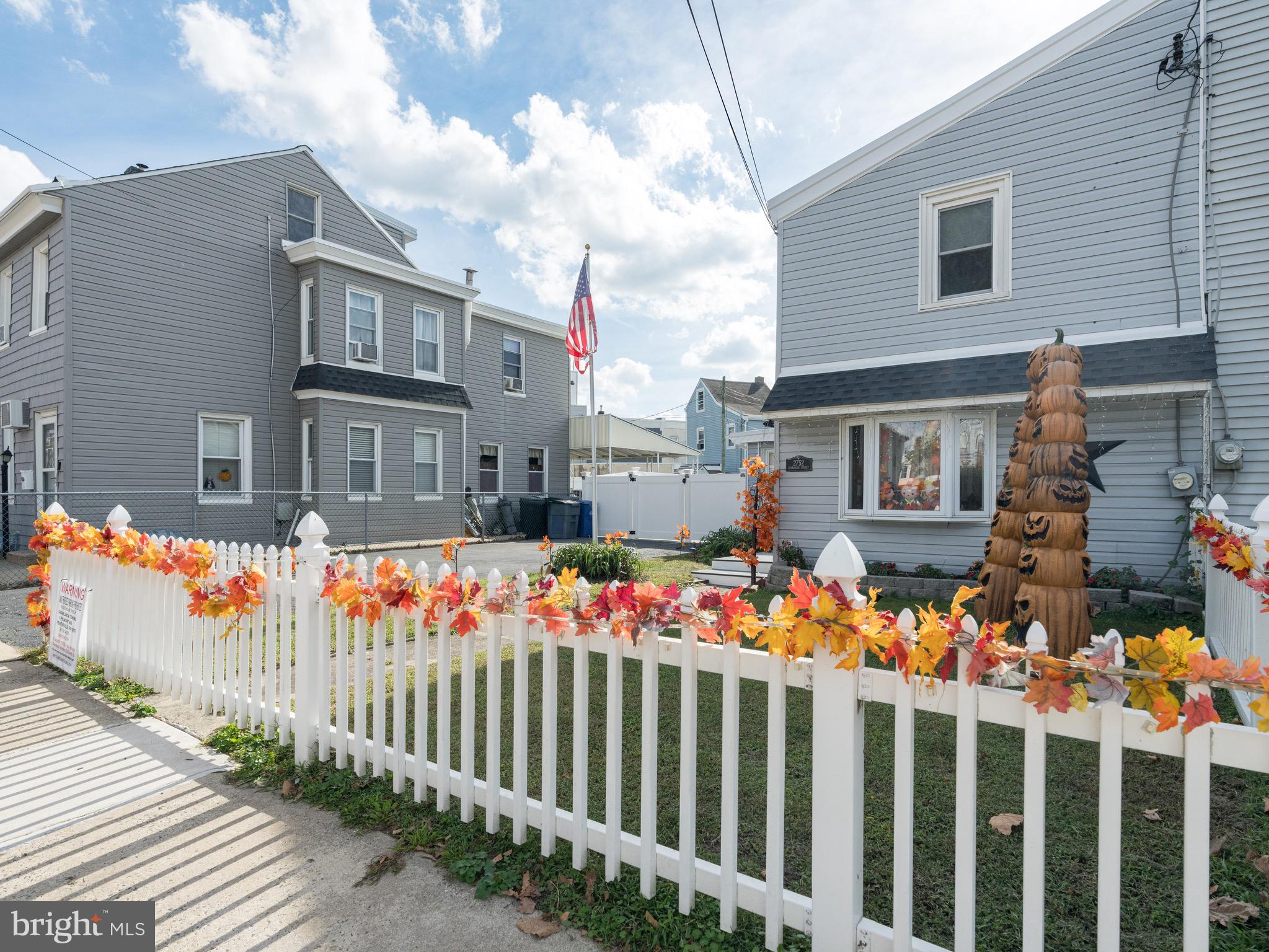 BRIDESBURG - Residential