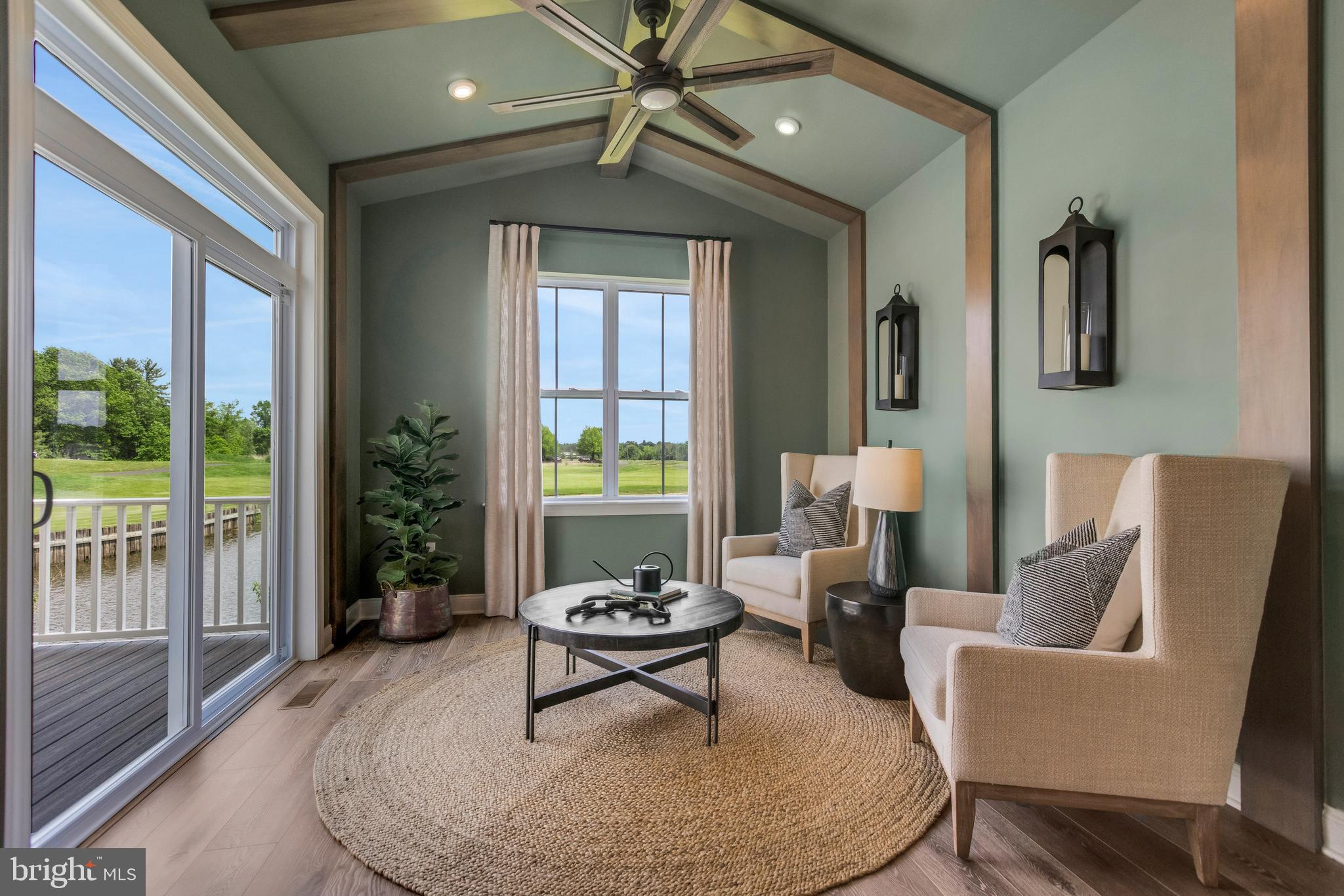 MASON SQUARE - Residential