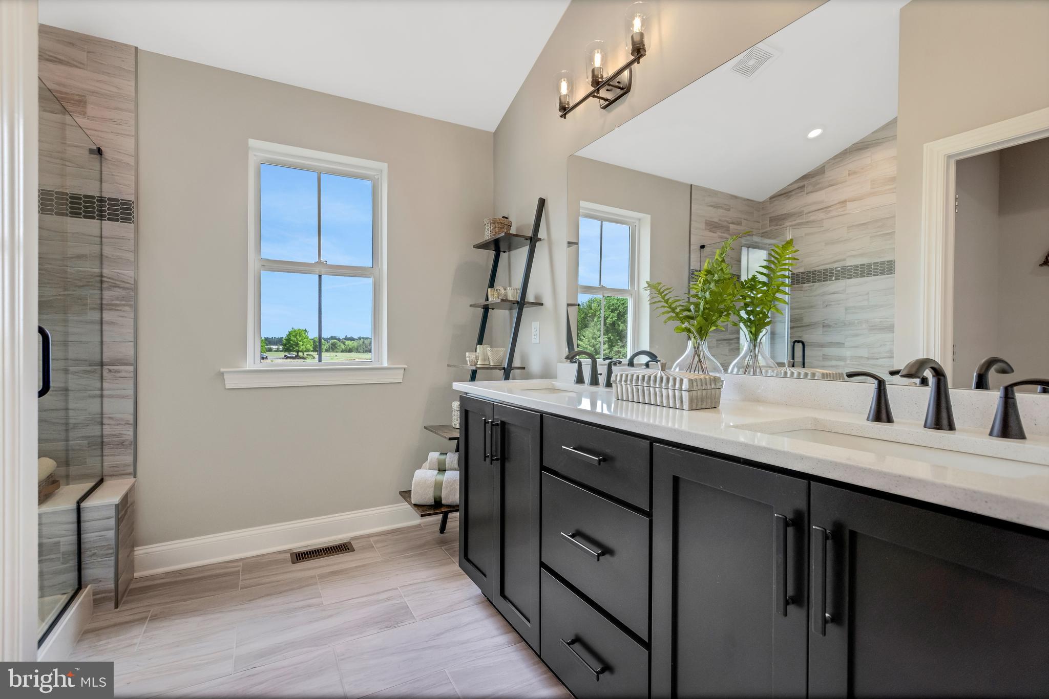 MASON SQUARE - Residential