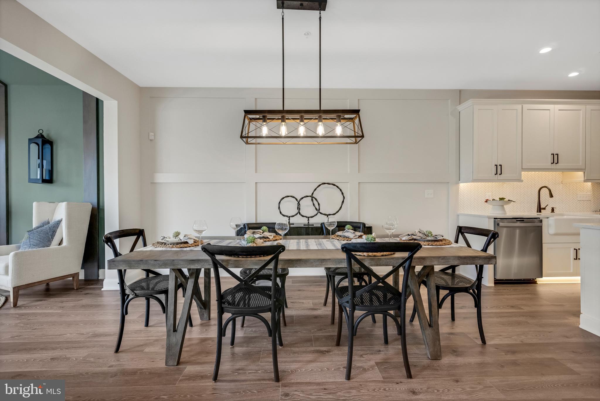 MASON SQUARE - Residential