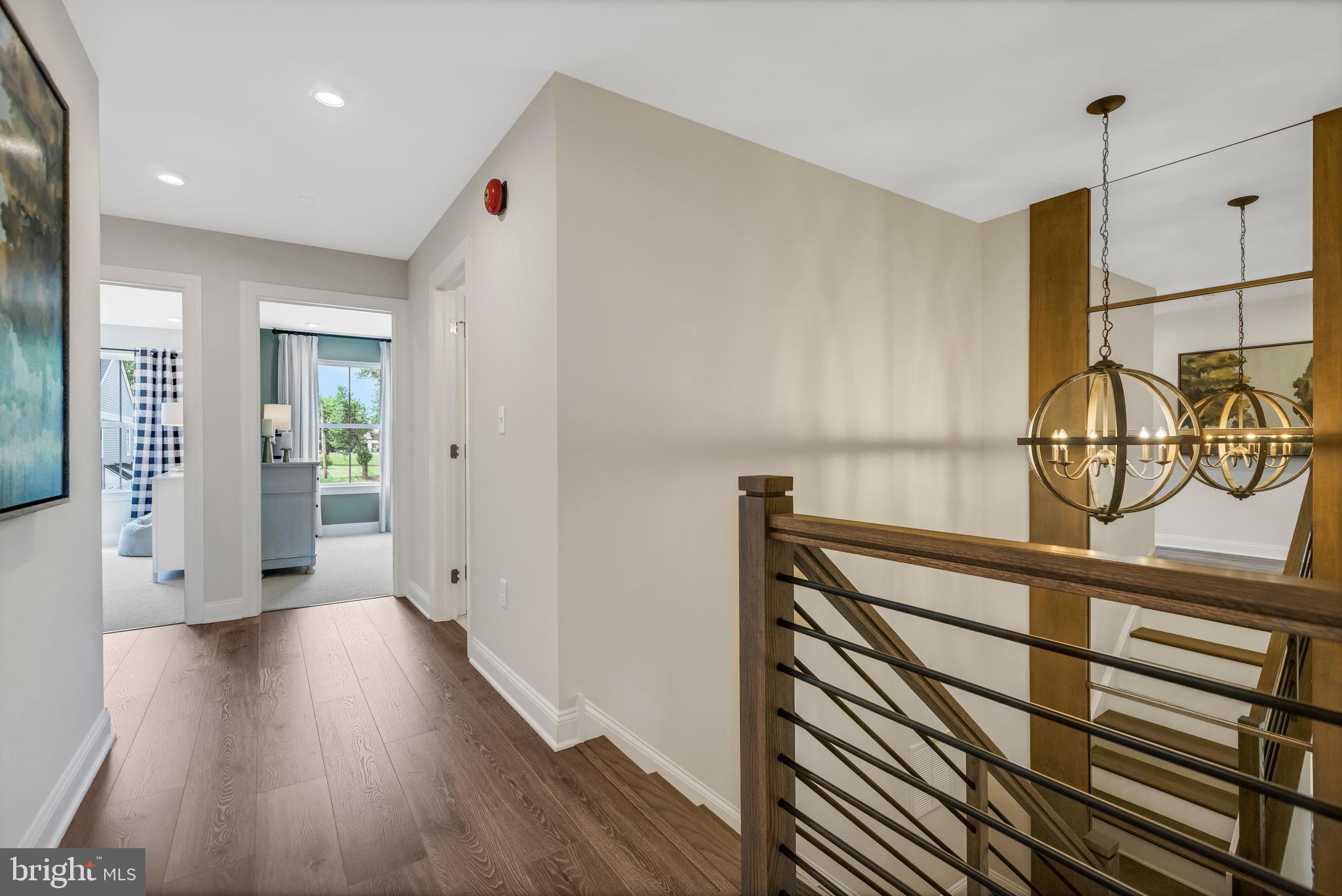 MASON SQUARE - Residential