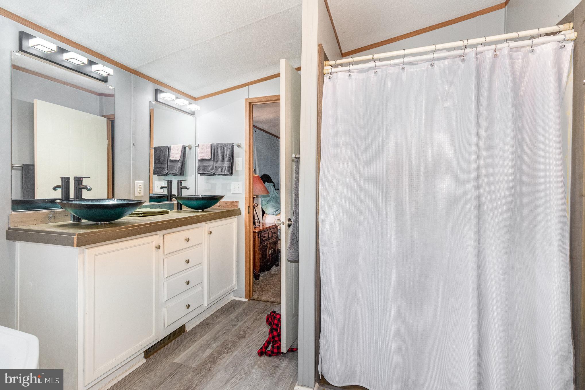 REGENCY WOODS NORTH - Residential