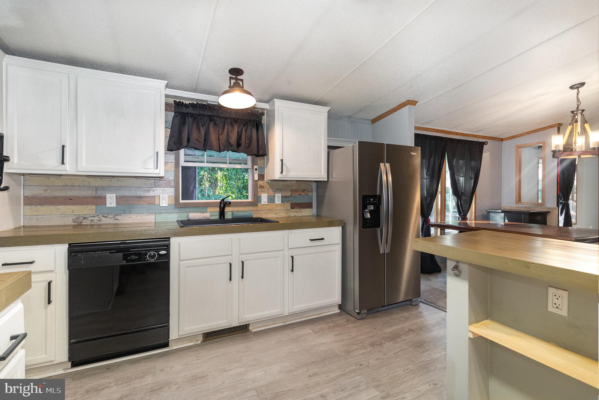 REGENCY WOODS NORTH - Residential