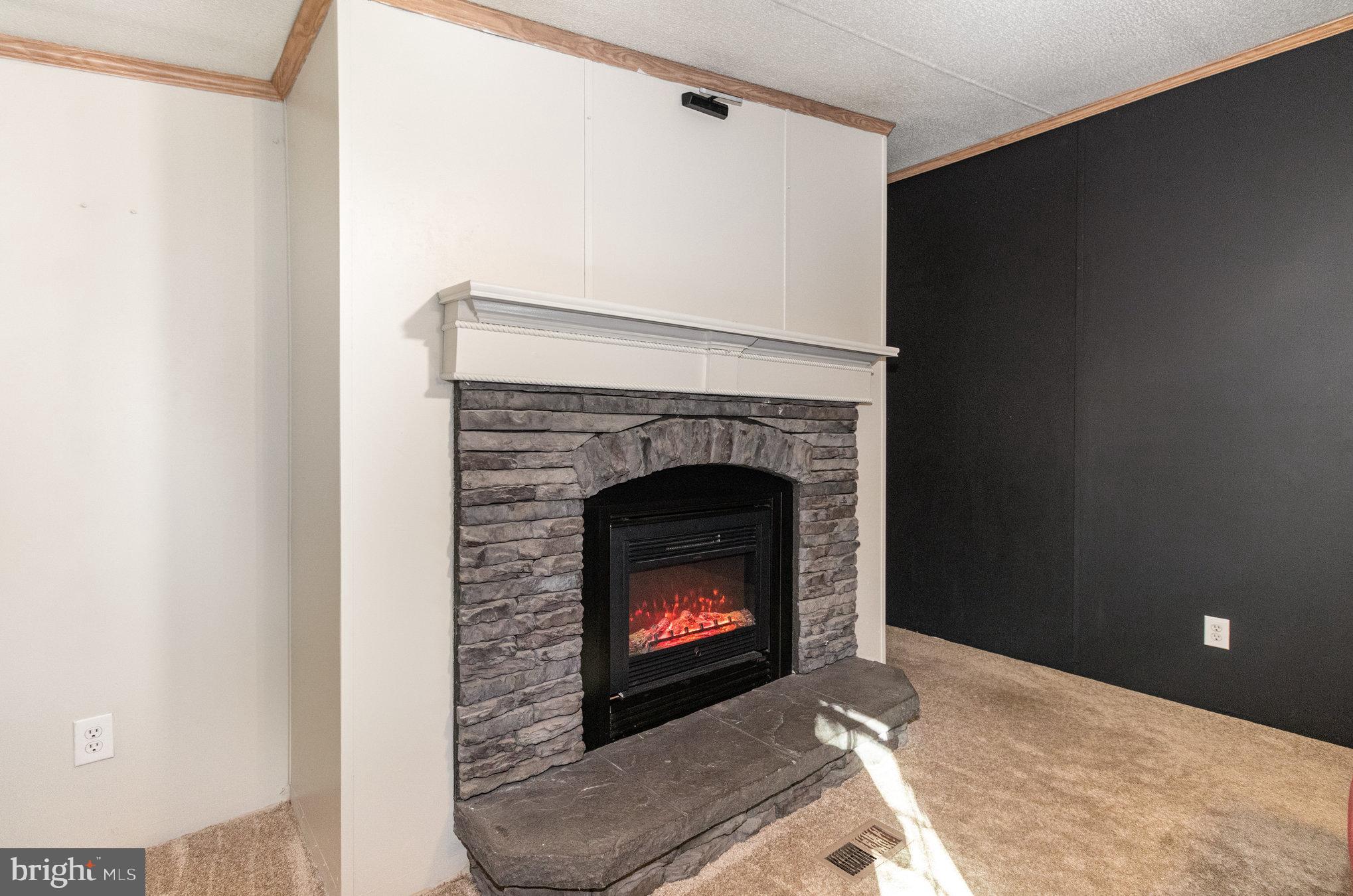 REGENCY WOODS NORTH - Residential