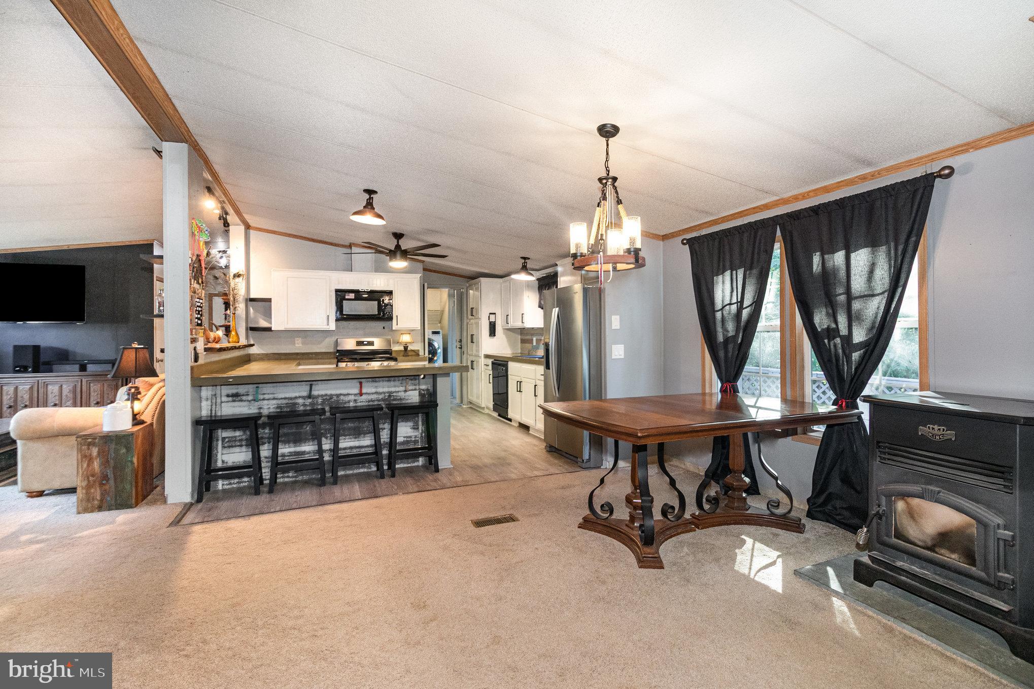 REGENCY WOODS NORTH - Residential