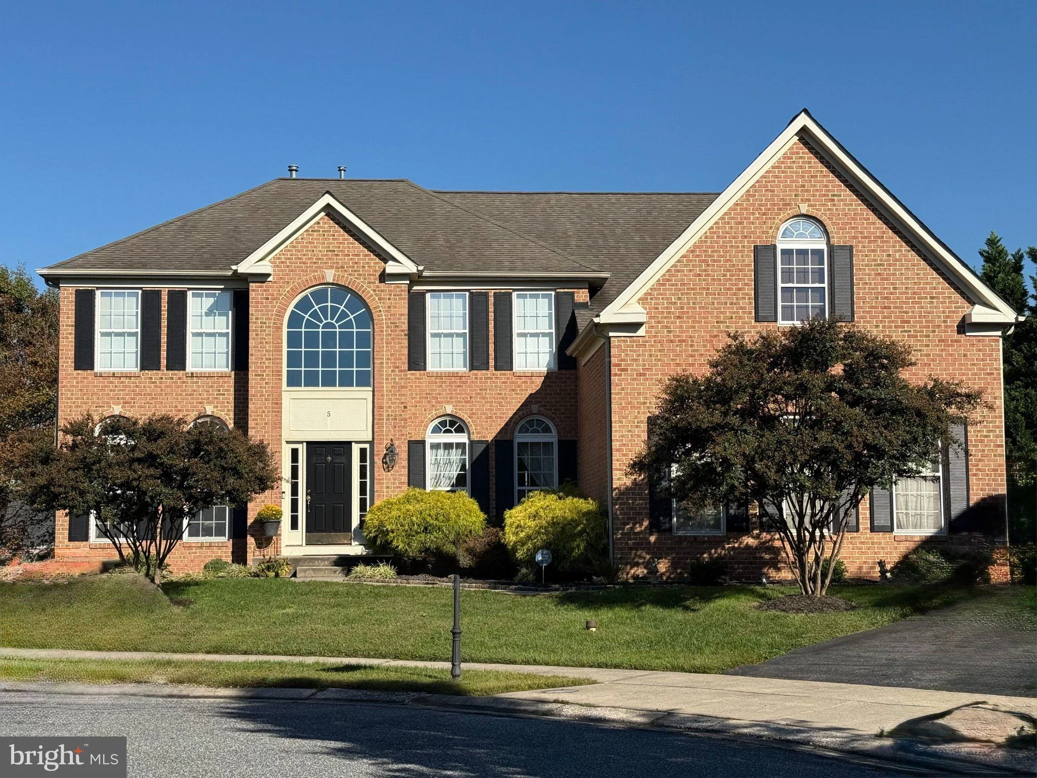 5 Hay Meadow Court