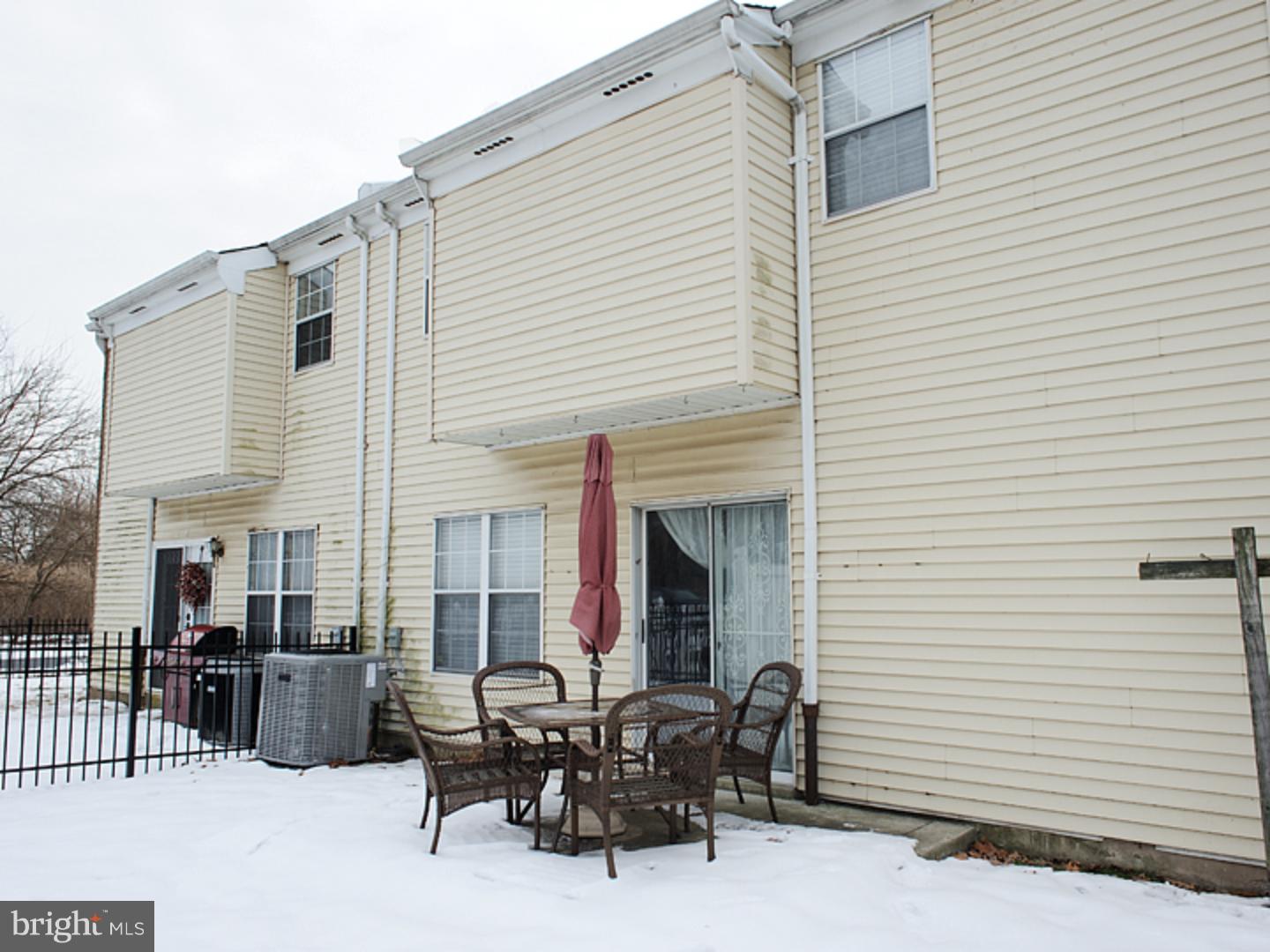 EASTWICK - Residential