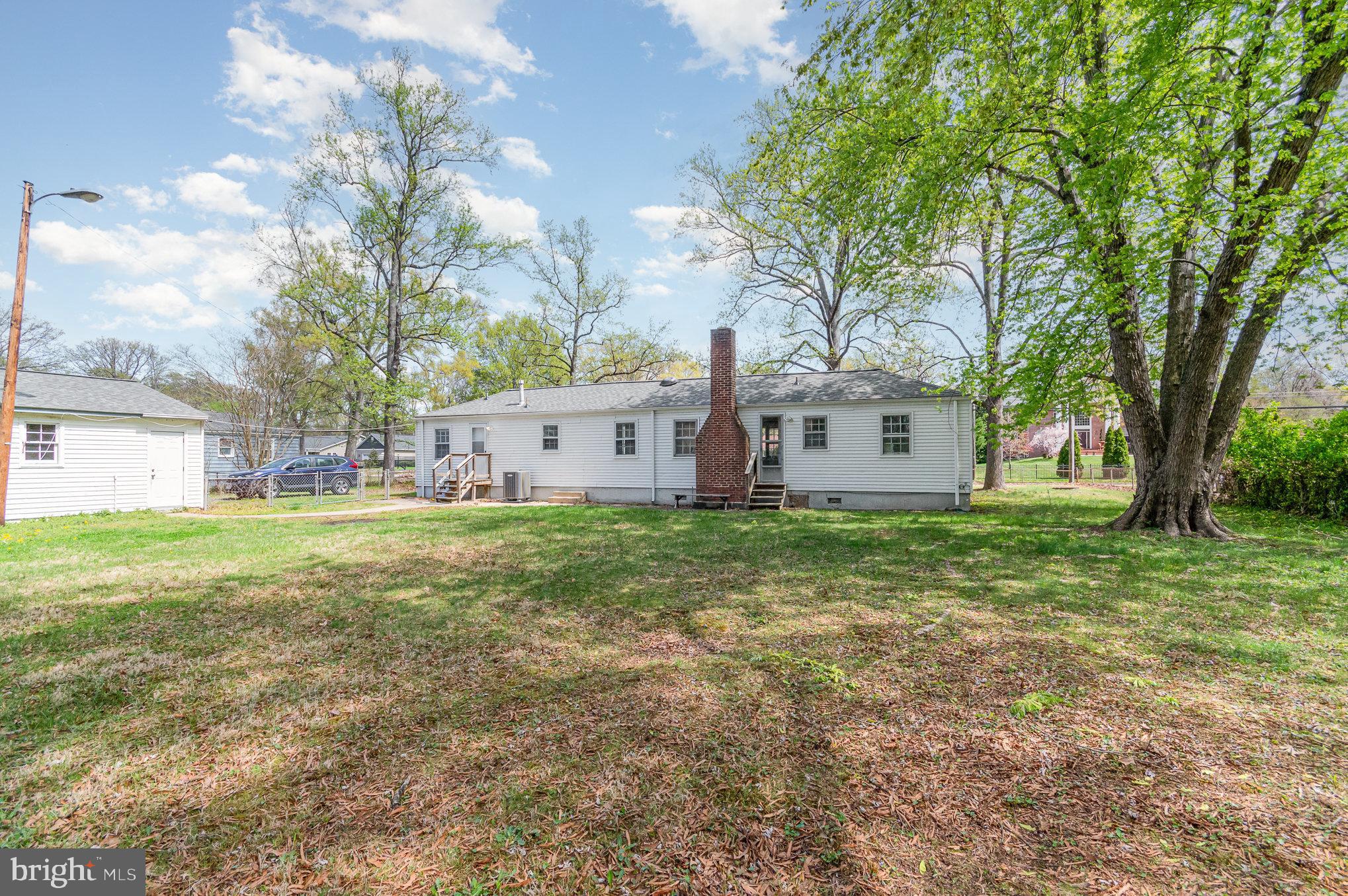 HYBLA VALLEY FARMS - Residential Lease