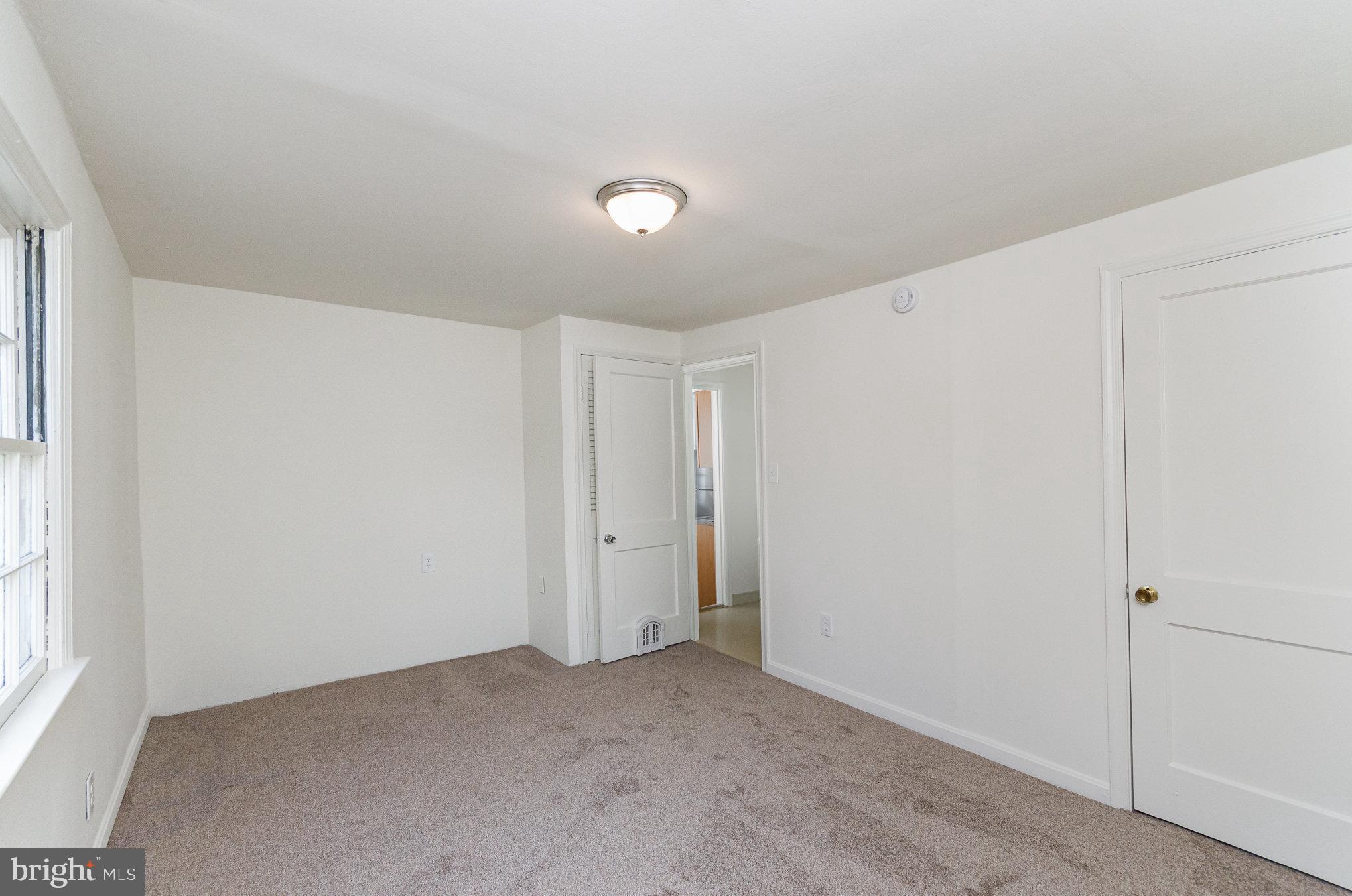 HYBLA VALLEY FARMS - Residential Lease