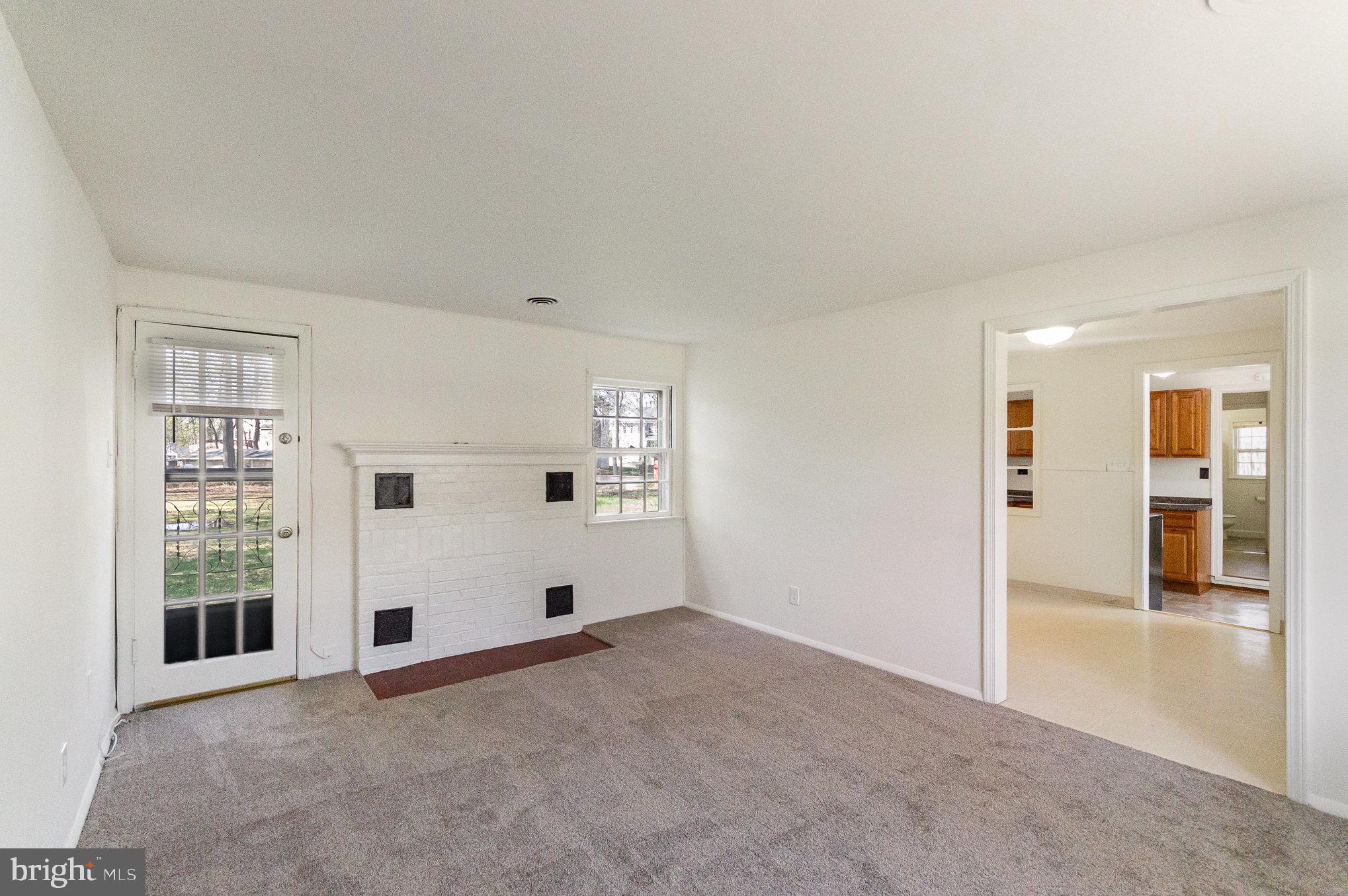 HYBLA VALLEY FARMS - Residential Lease