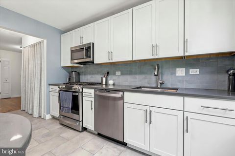 Condo For Sale - 1600 Hagysford Road #2L<br/> PENN VALLEY, PA 19072