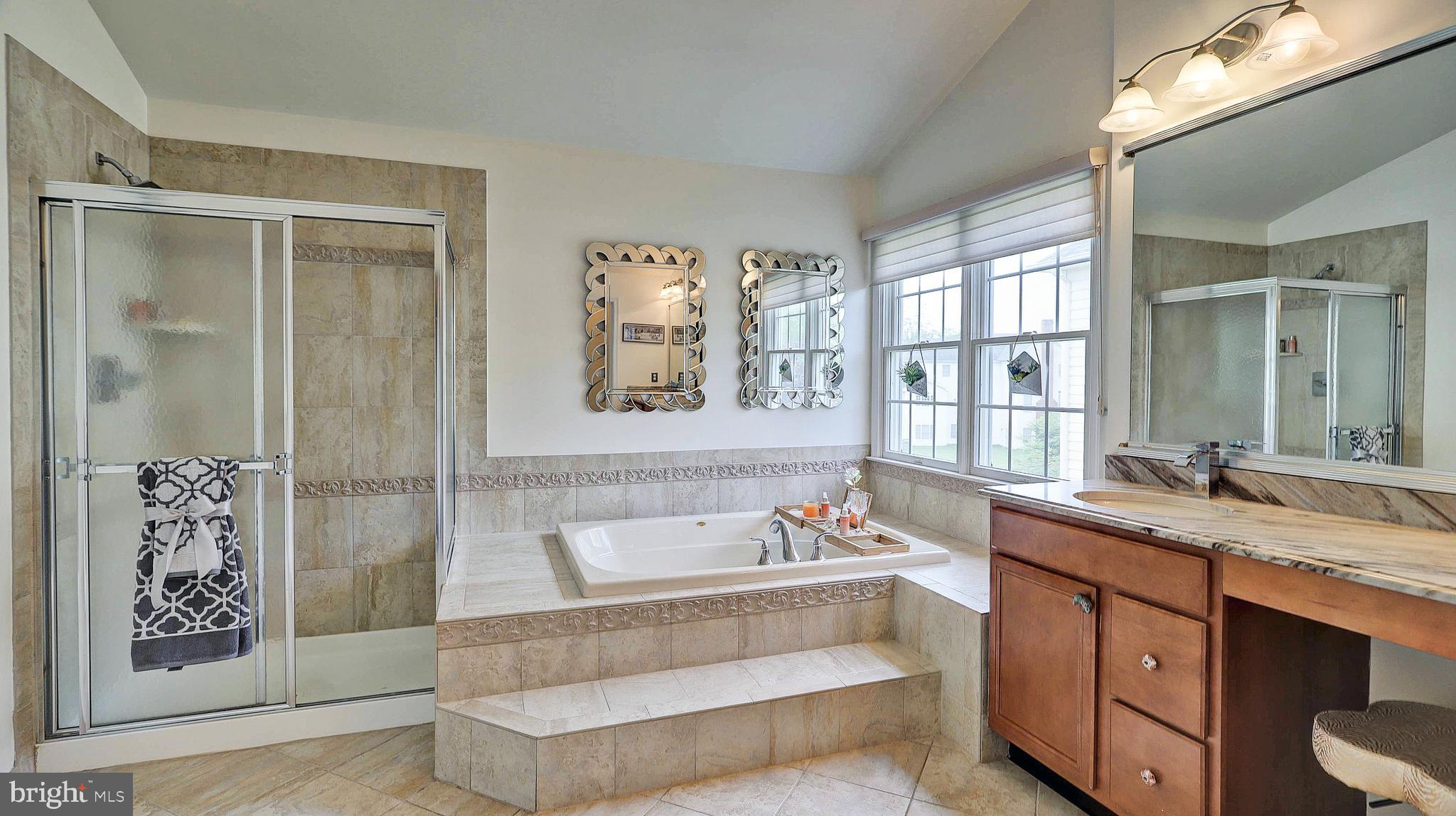 MARLBORO RIDGE GLEN - Residential