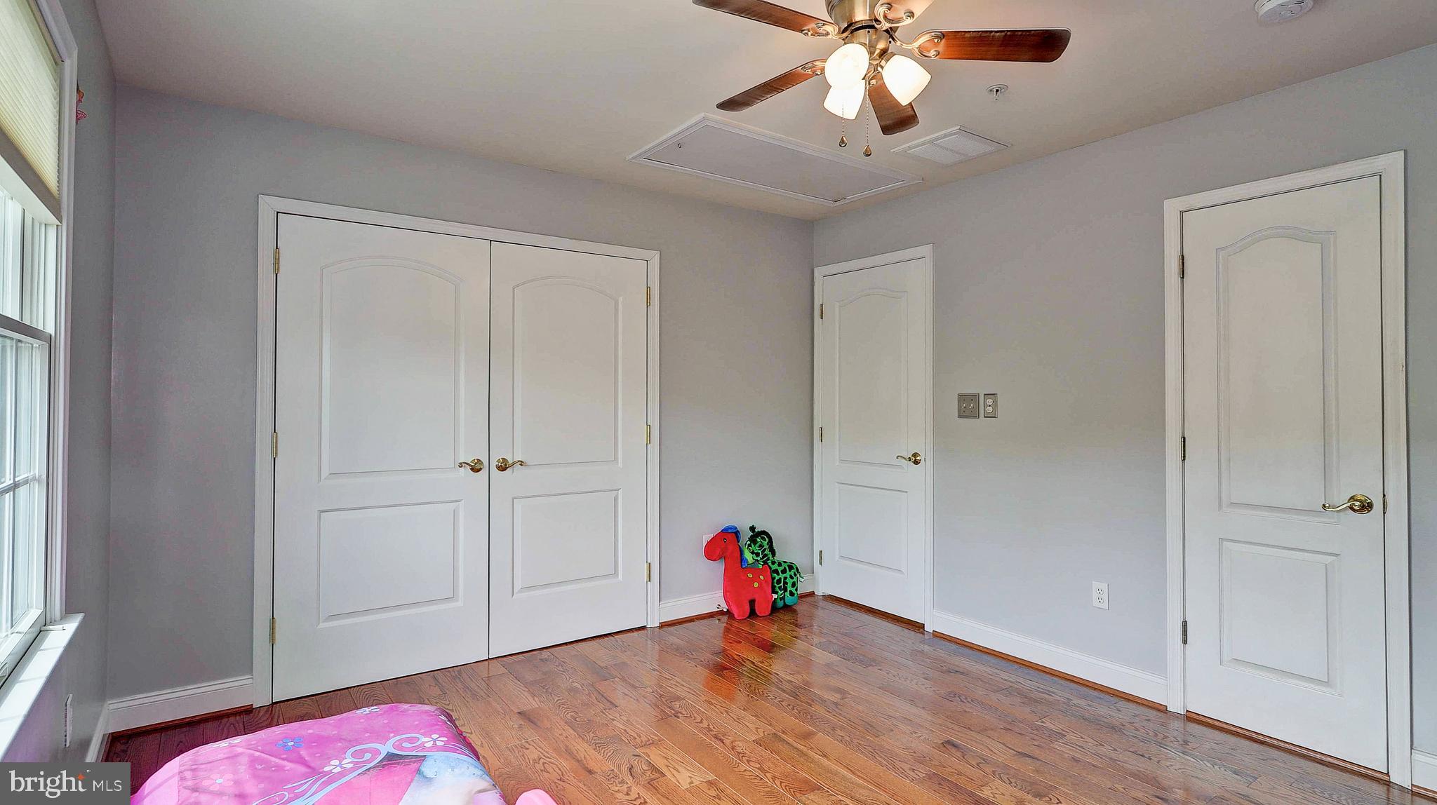 MARLBORO RIDGE GLEN - Residential