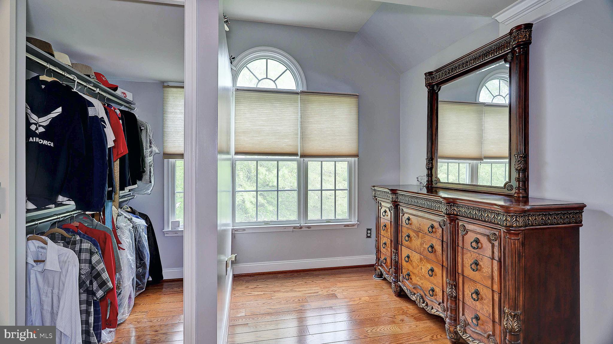 MARLBORO RIDGE GLEN - Residential