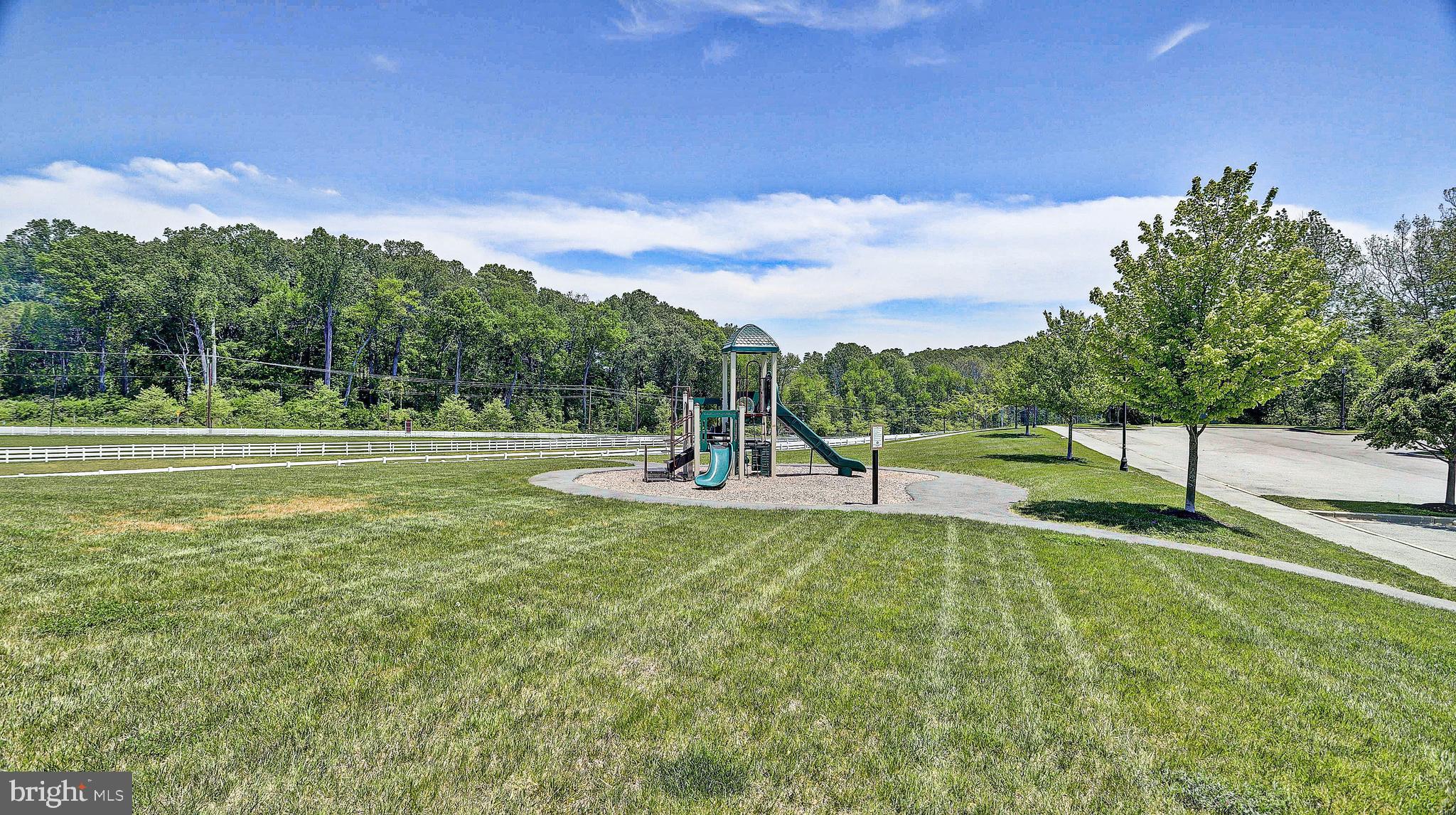 MARLBORO RIDGE GLEN - Residential