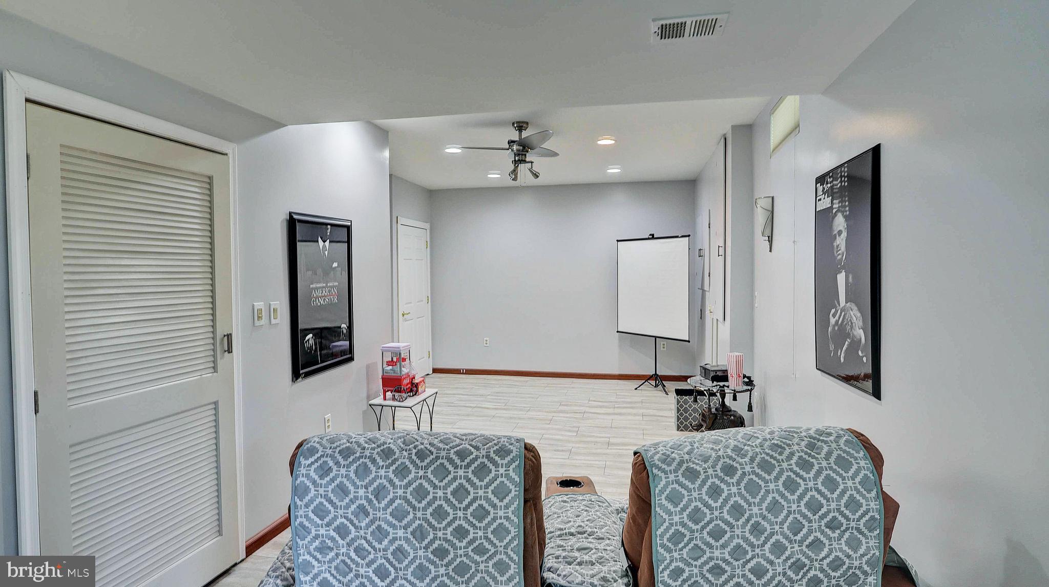 MARLBORO RIDGE GLEN - Residential