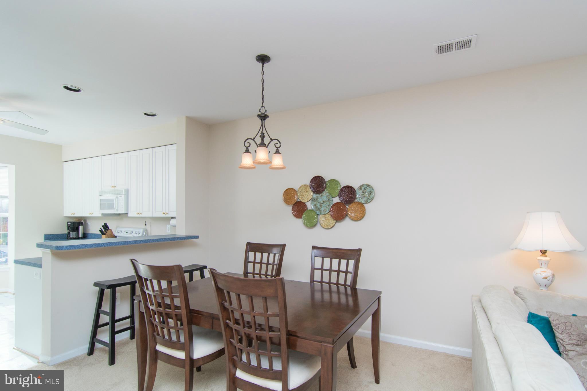 NANTUCKET MEWS @ CROFTON - Residential