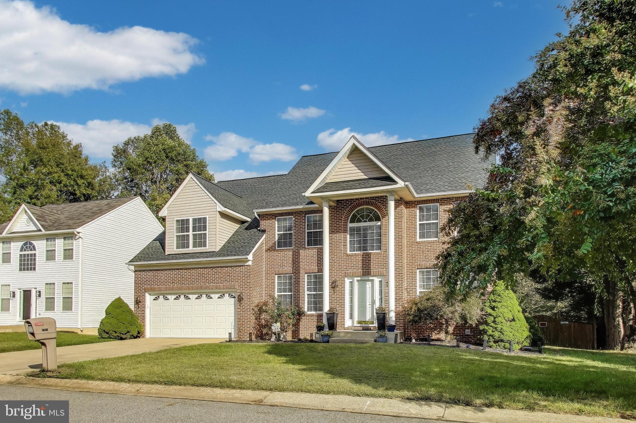 2323 SPRINGDALE LANE