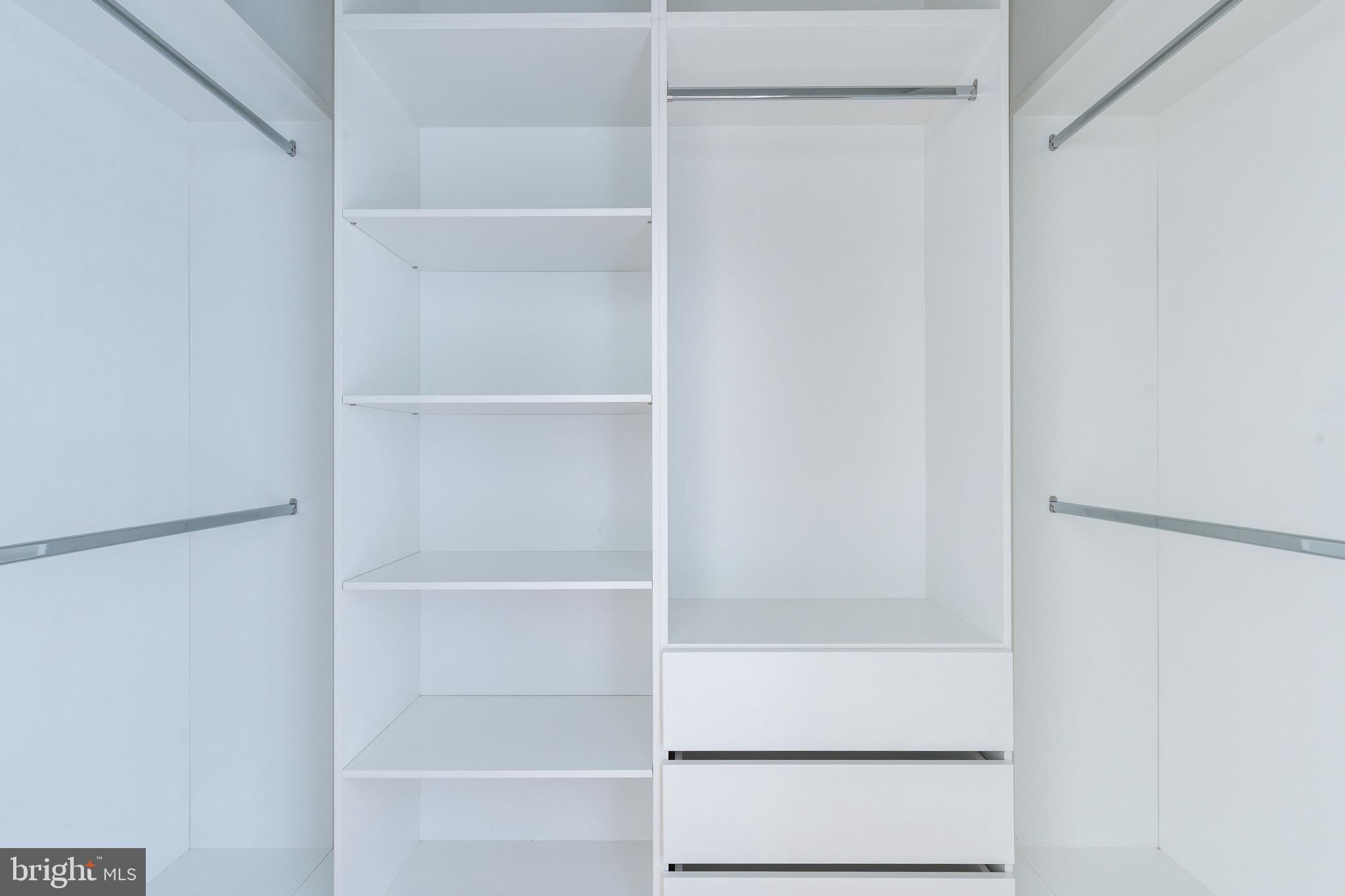 OLDE KENSINGTON - Residential